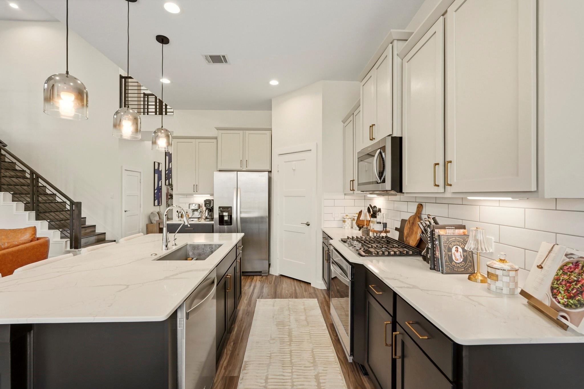 22522 Modica Rift Lane