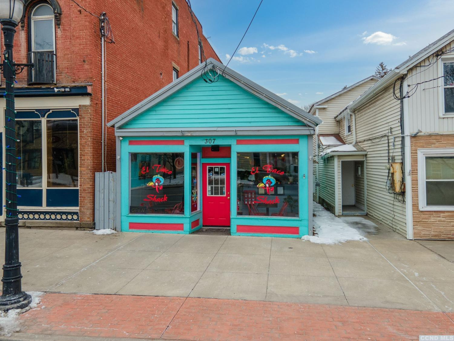307 Main Street