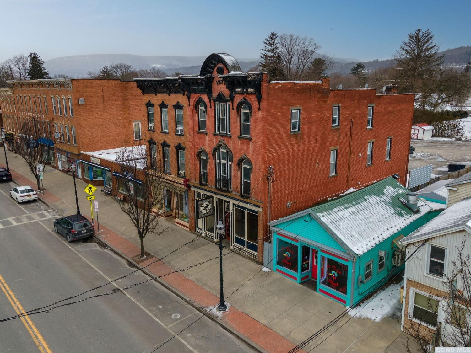 307 Main Street