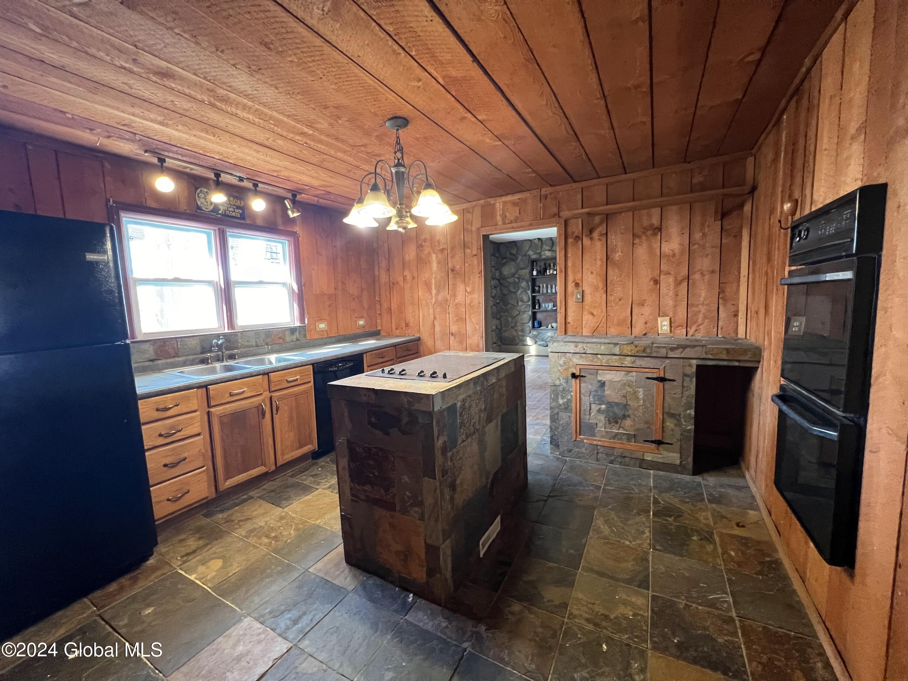 338 Sulphur Springs Road