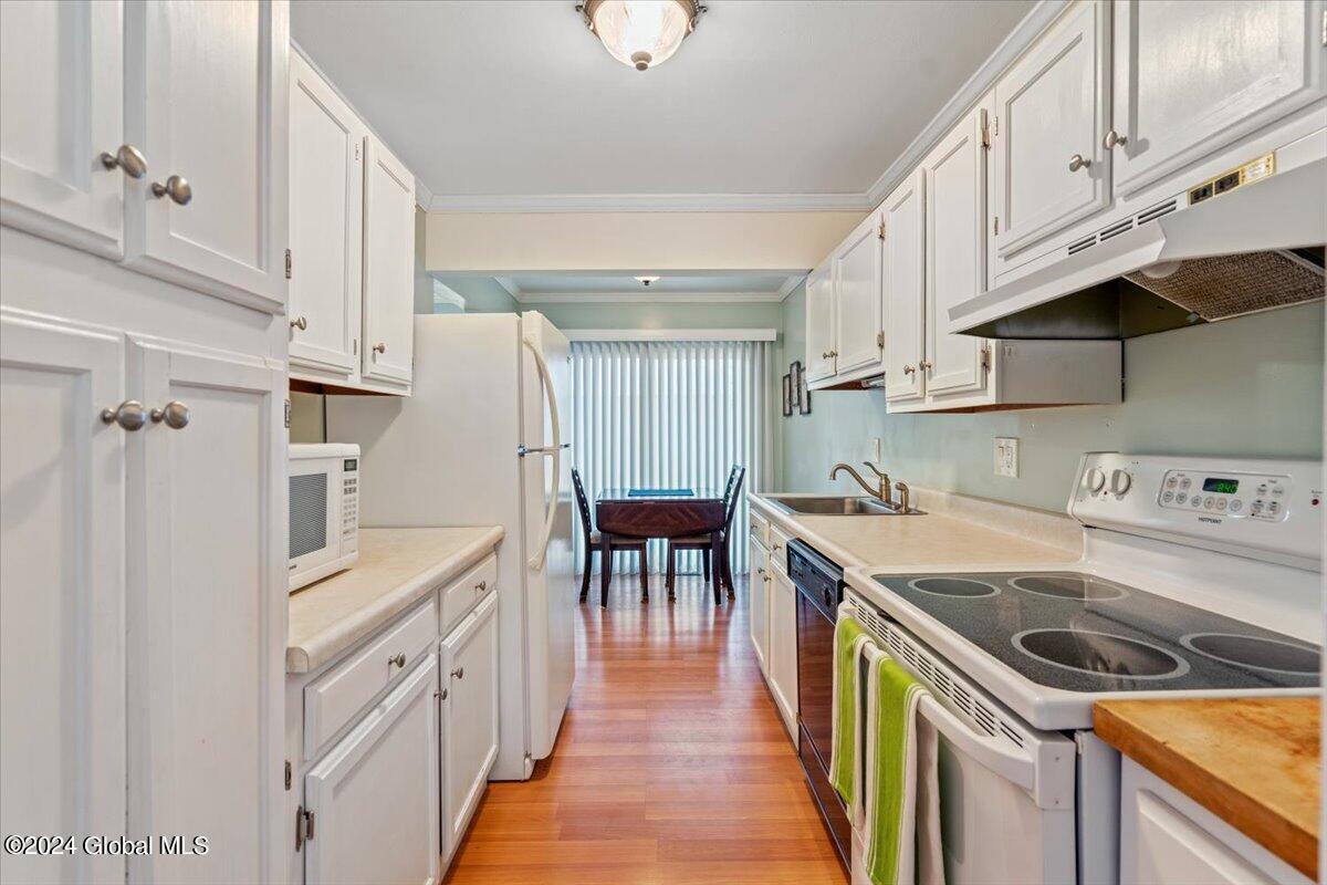 1503 Huntington Court
