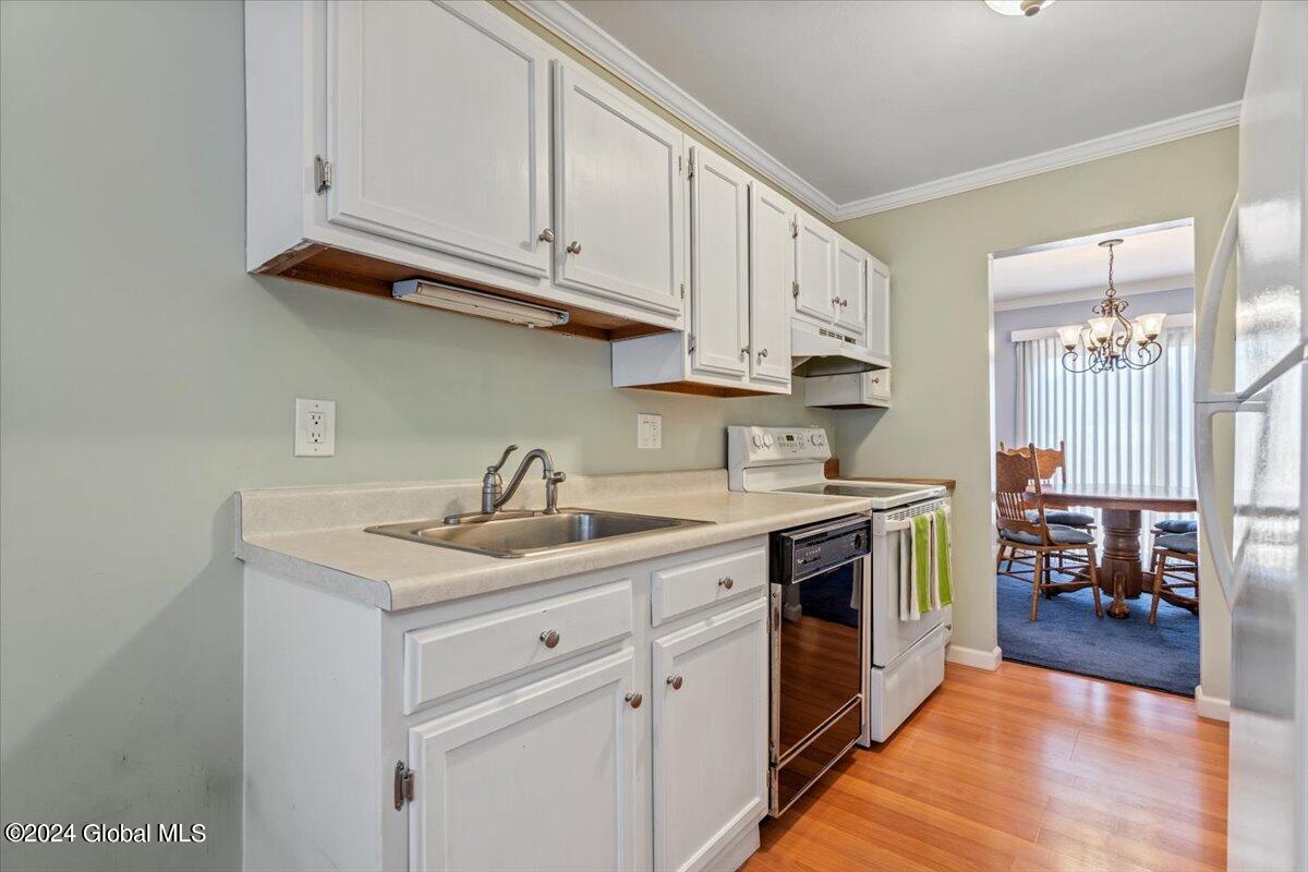 1503 Huntington Court