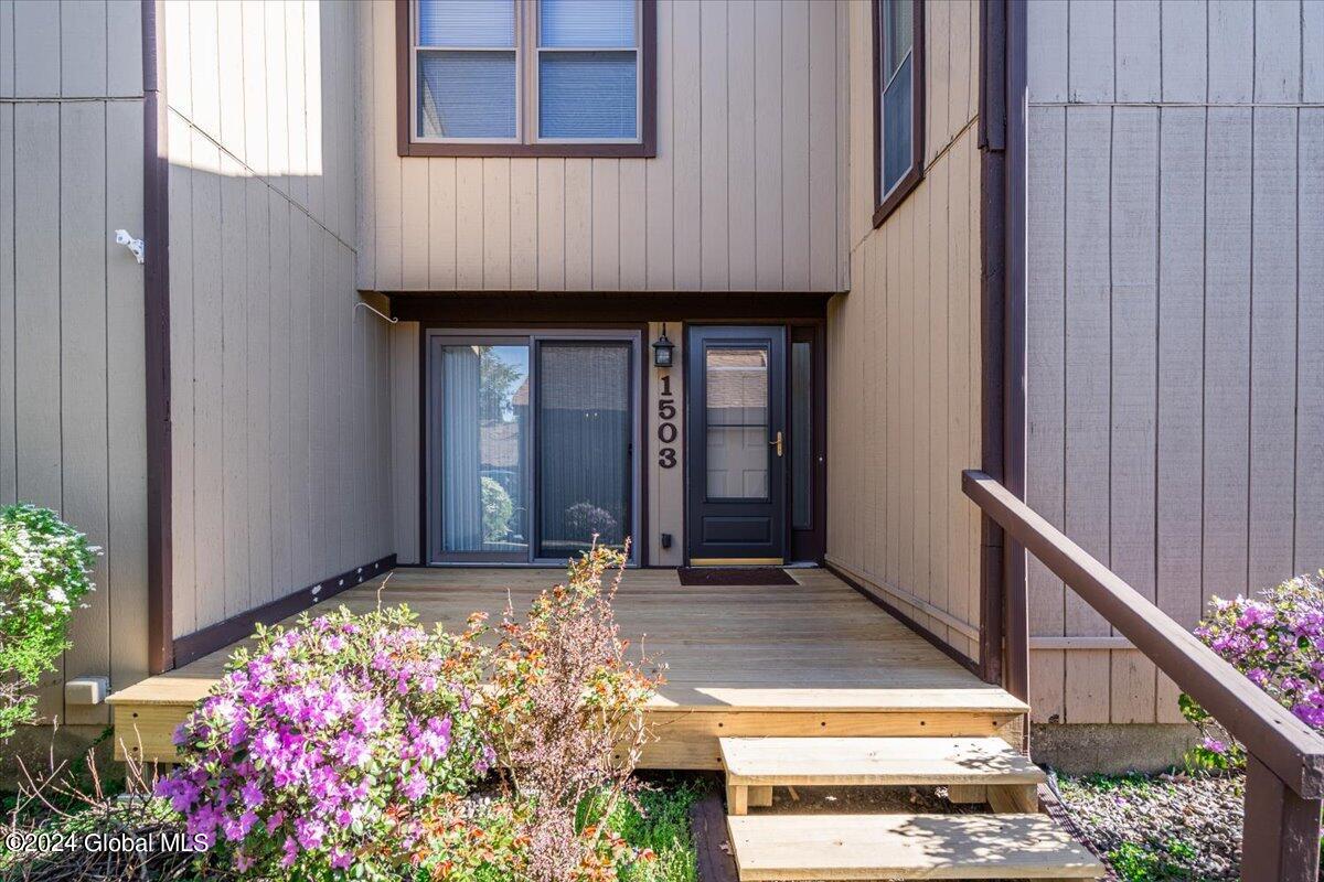 1503 Huntington Court