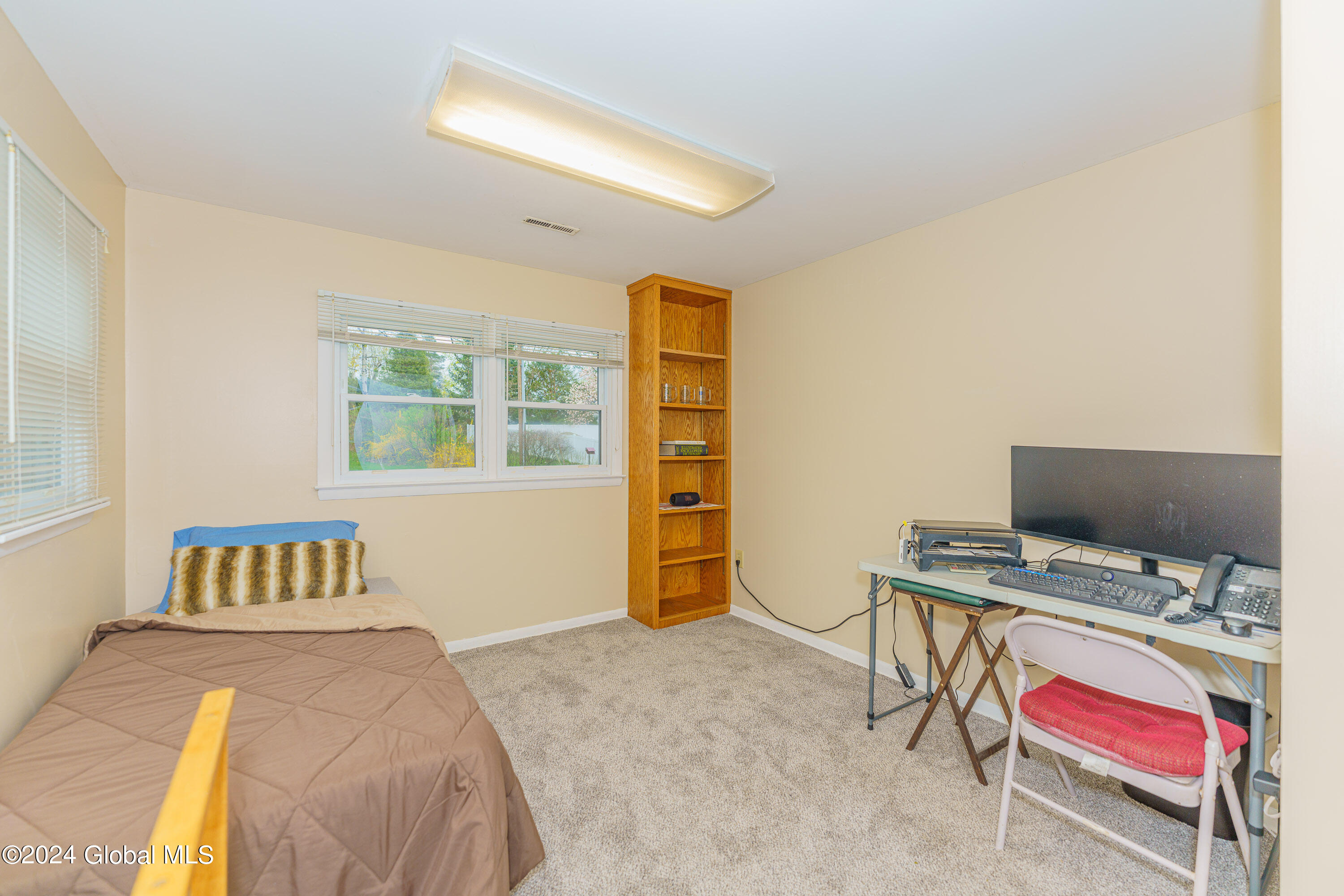 1176 Fernwood Drive