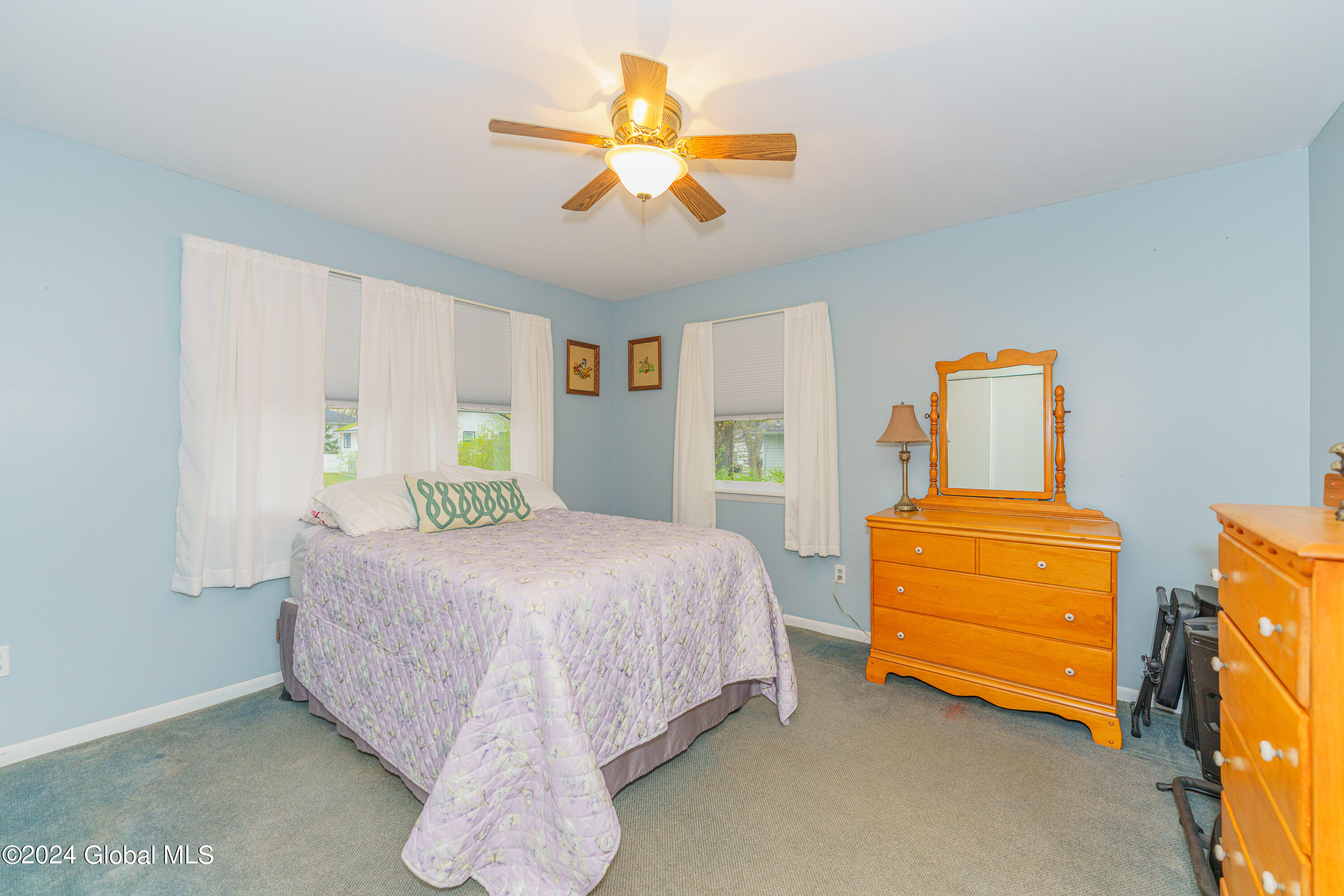 1176 Fernwood Drive