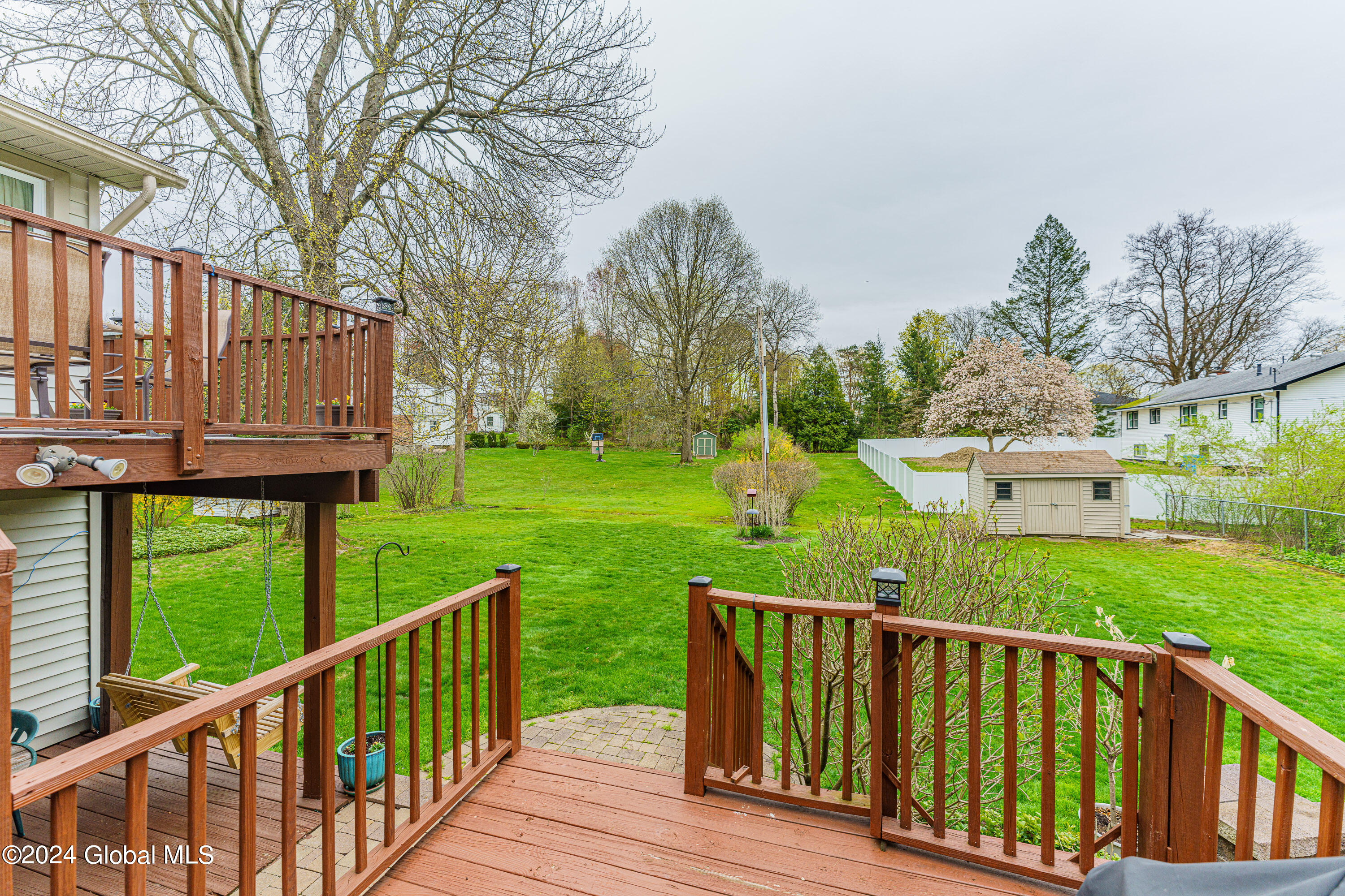 1176 Fernwood Drive