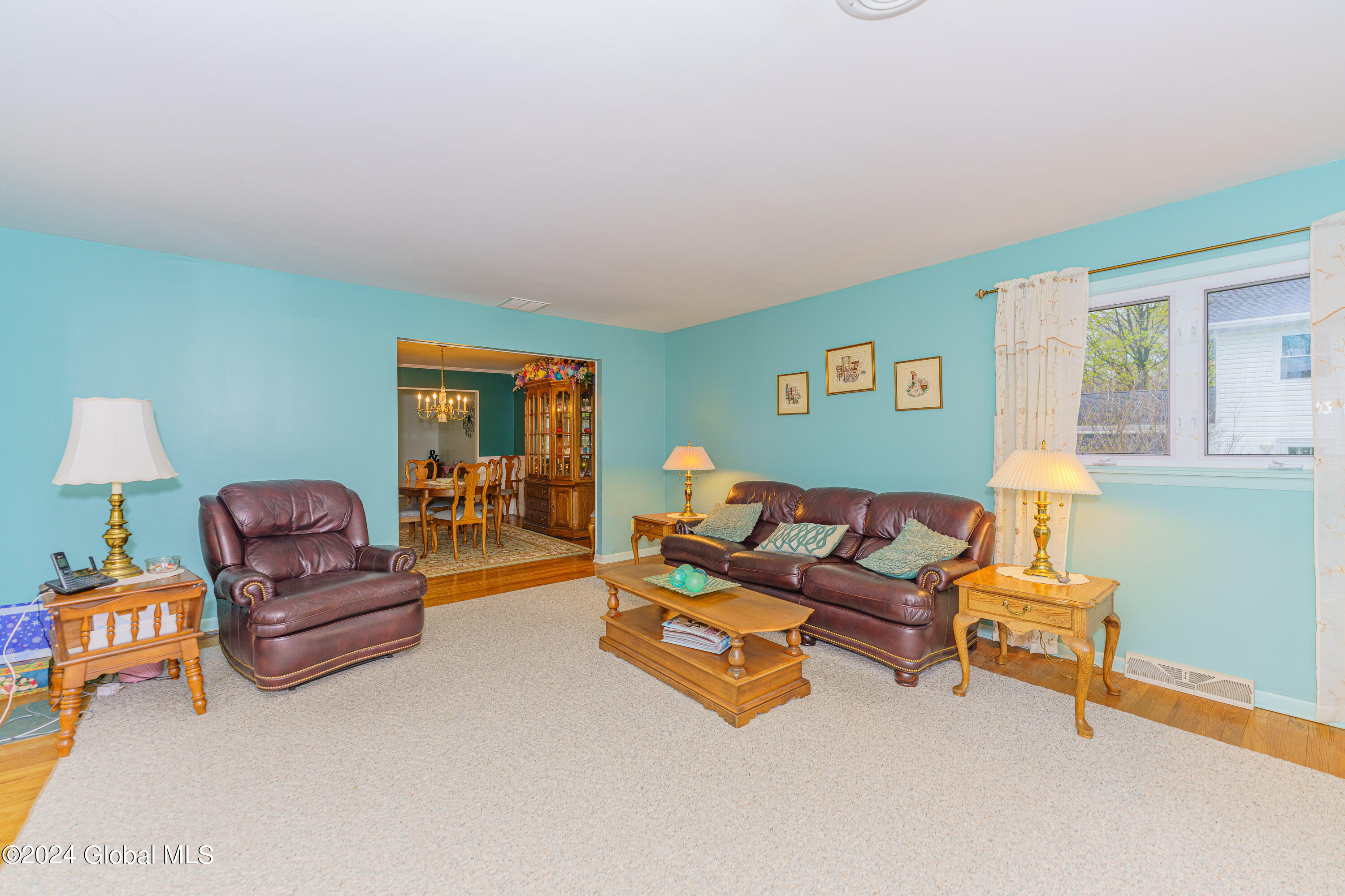 1176 Fernwood Drive