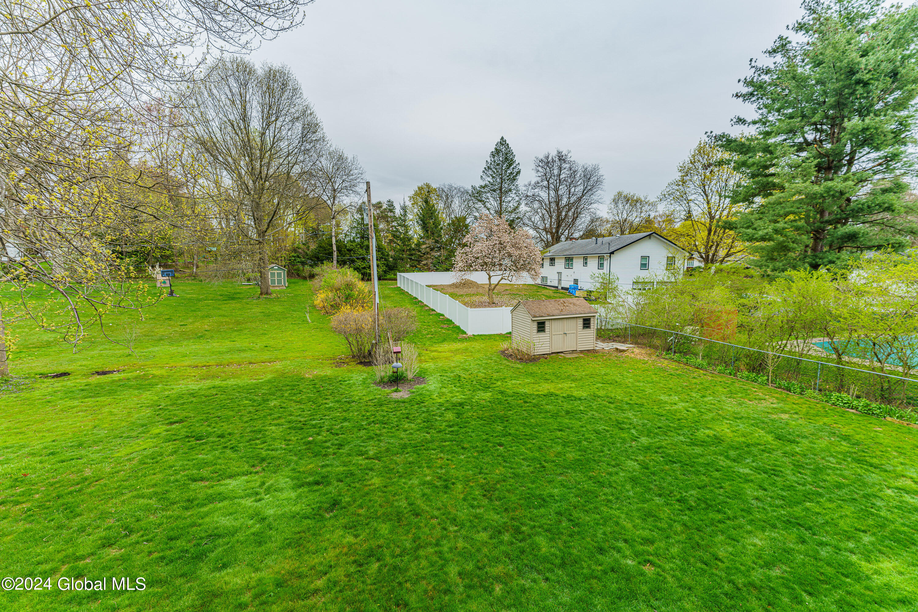 1176 Fernwood Drive