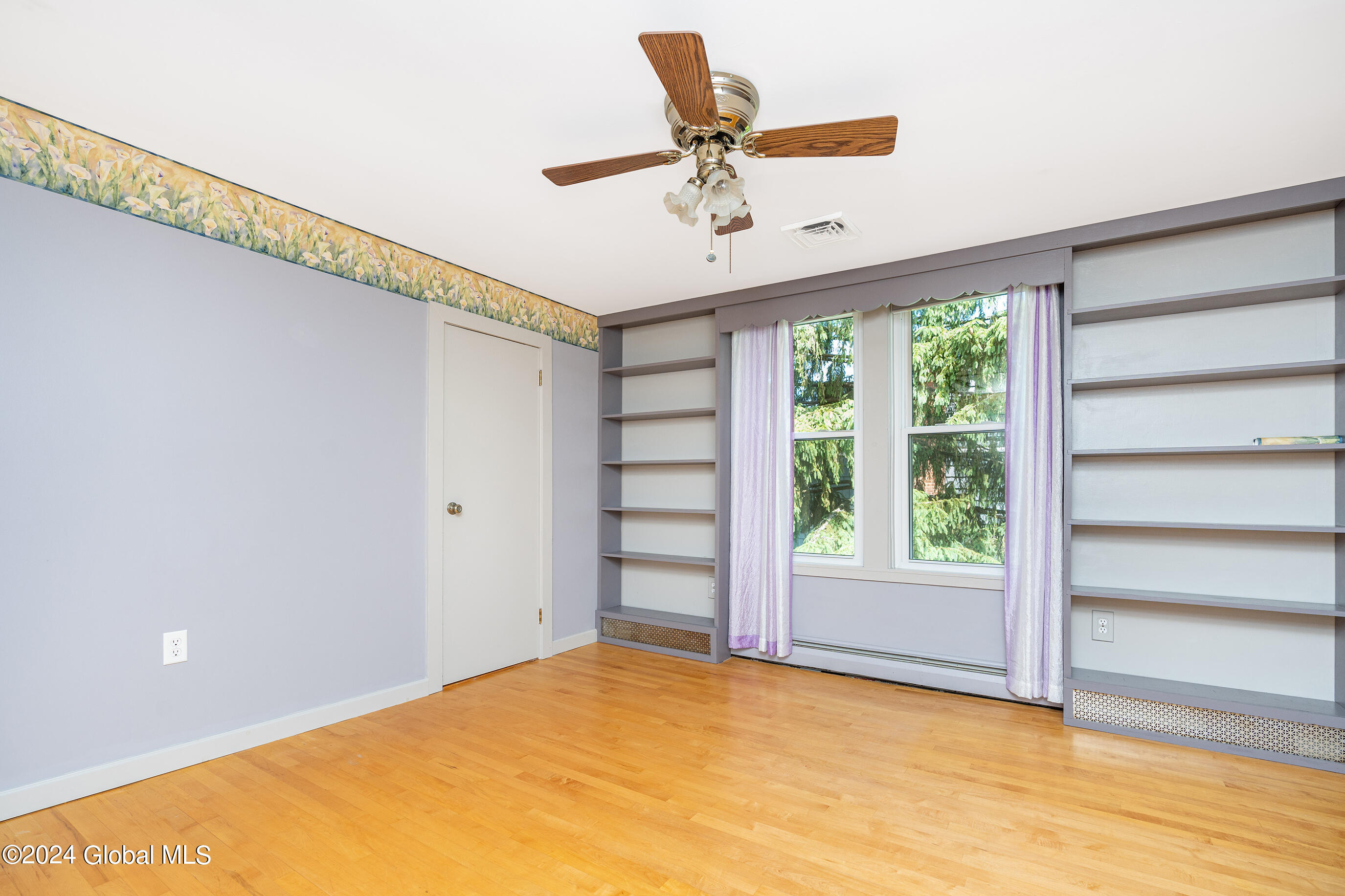 10 Delmar Place
