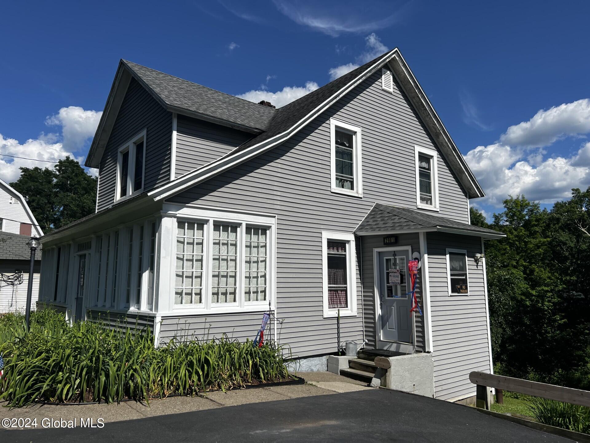2981 NY 43