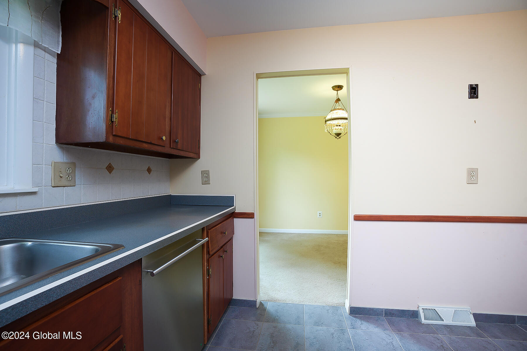 21 Fairlawn Drive