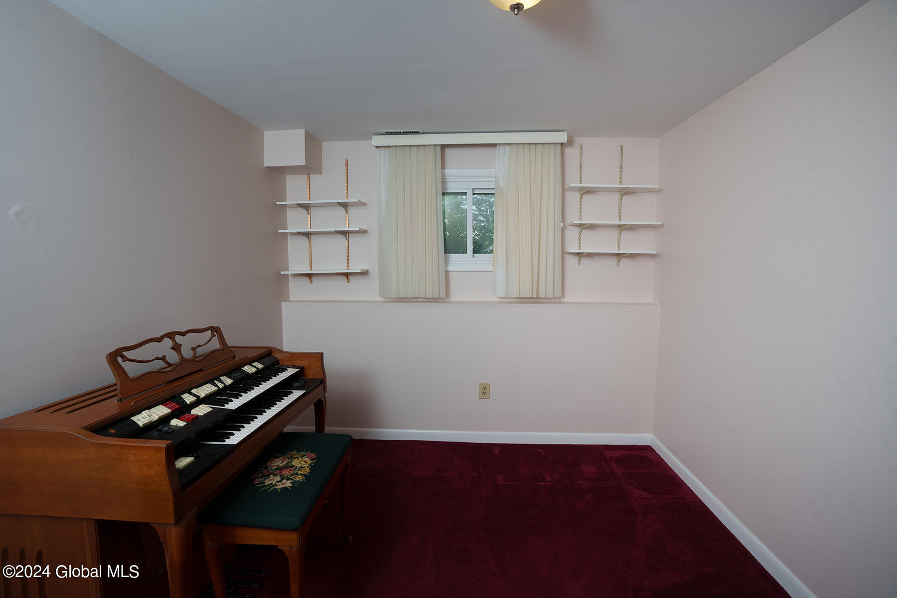 21 Fairlawn Drive
