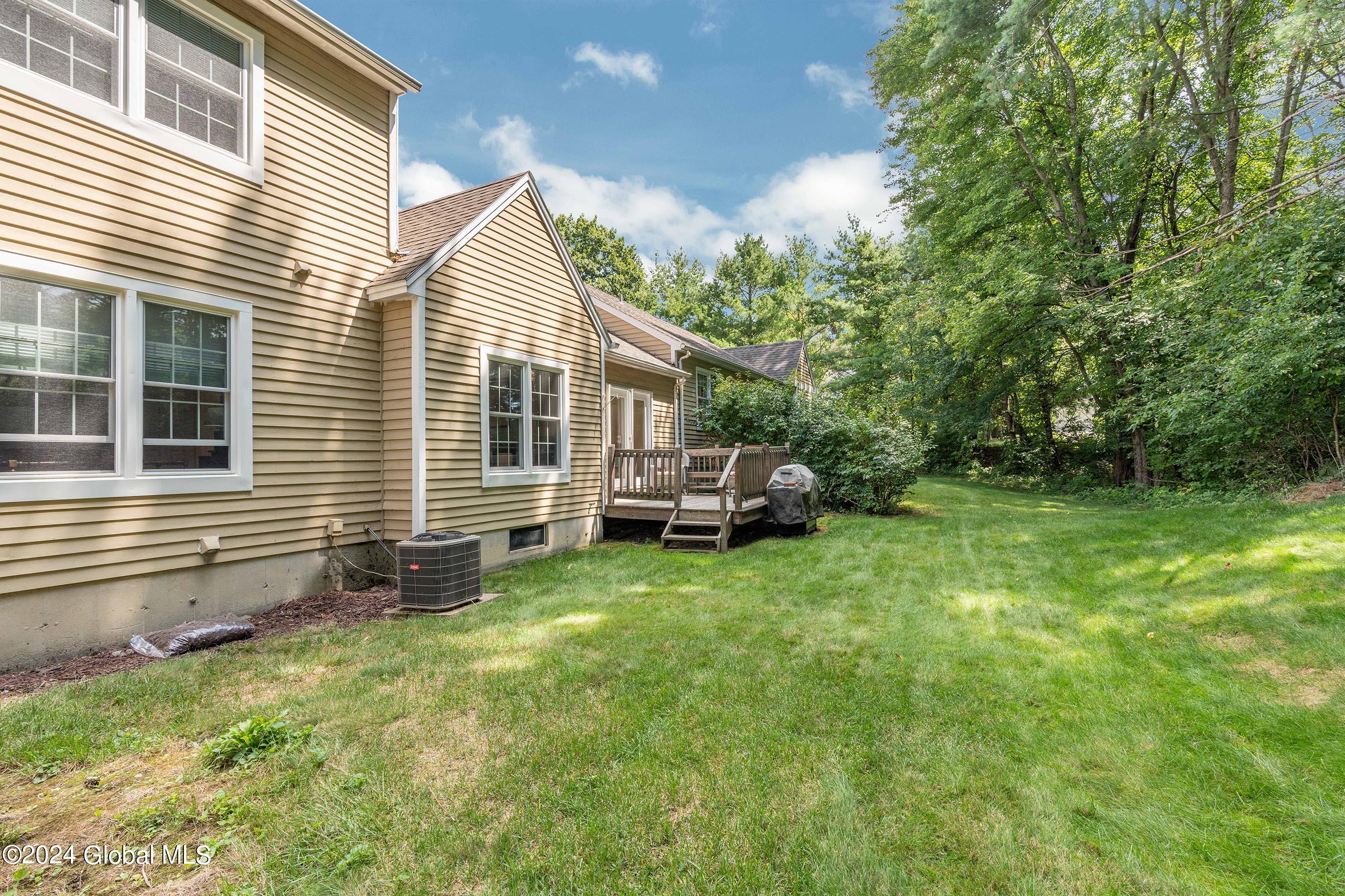 51 Ridgefield Drive
