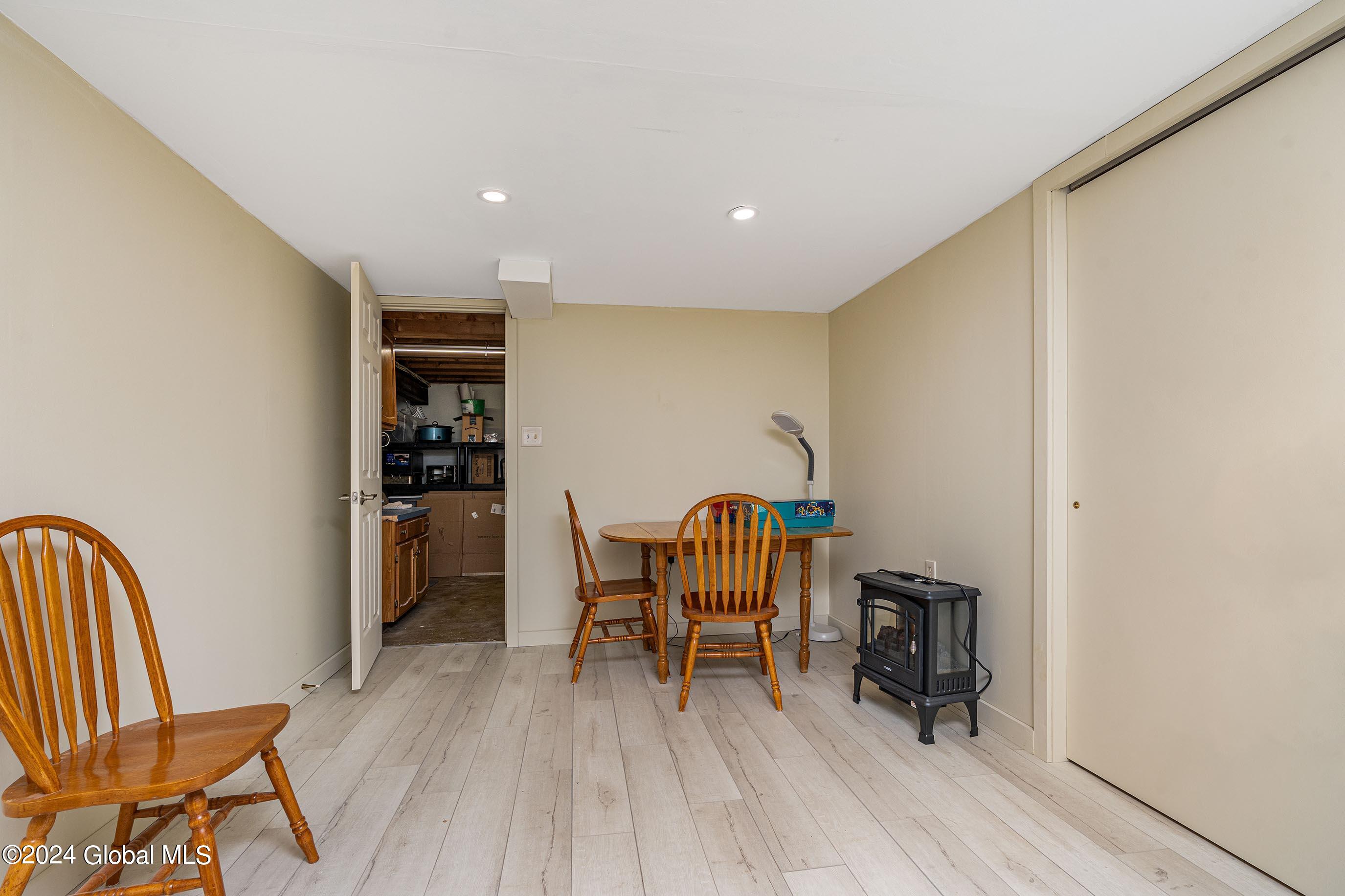 51 Ridgefield Drive