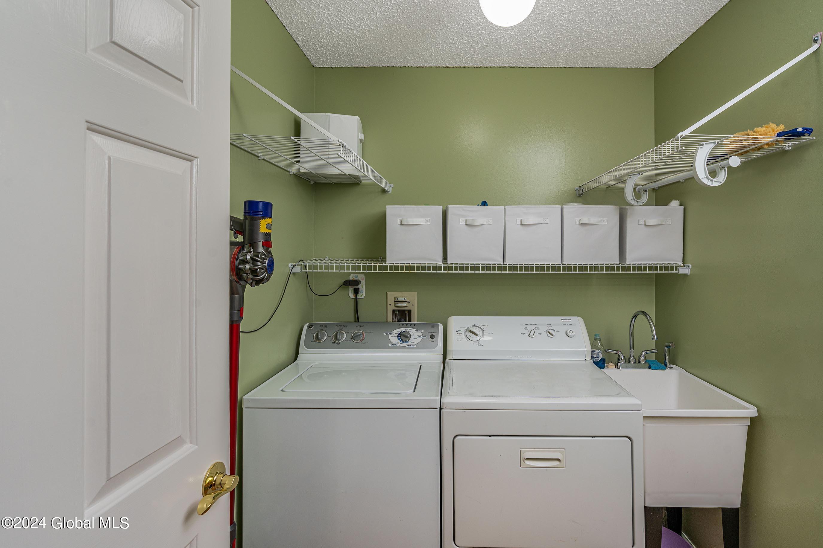 51 Ridgefield Drive