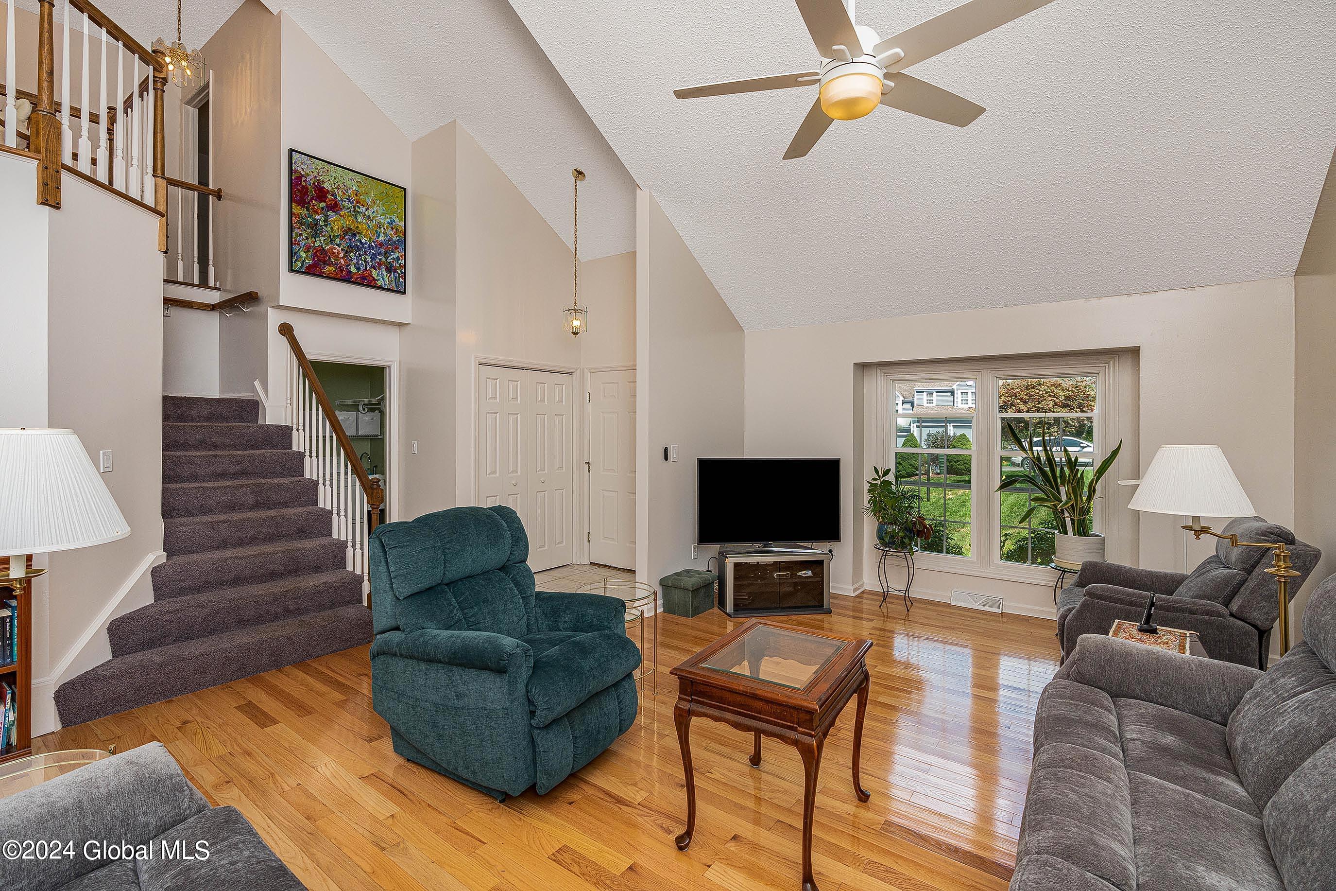 51 Ridgefield Drive