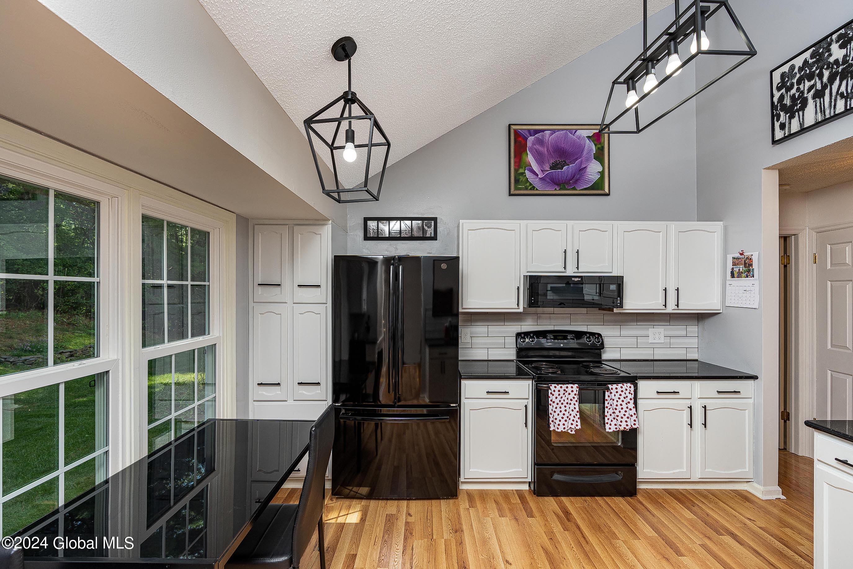 51 Ridgefield Drive