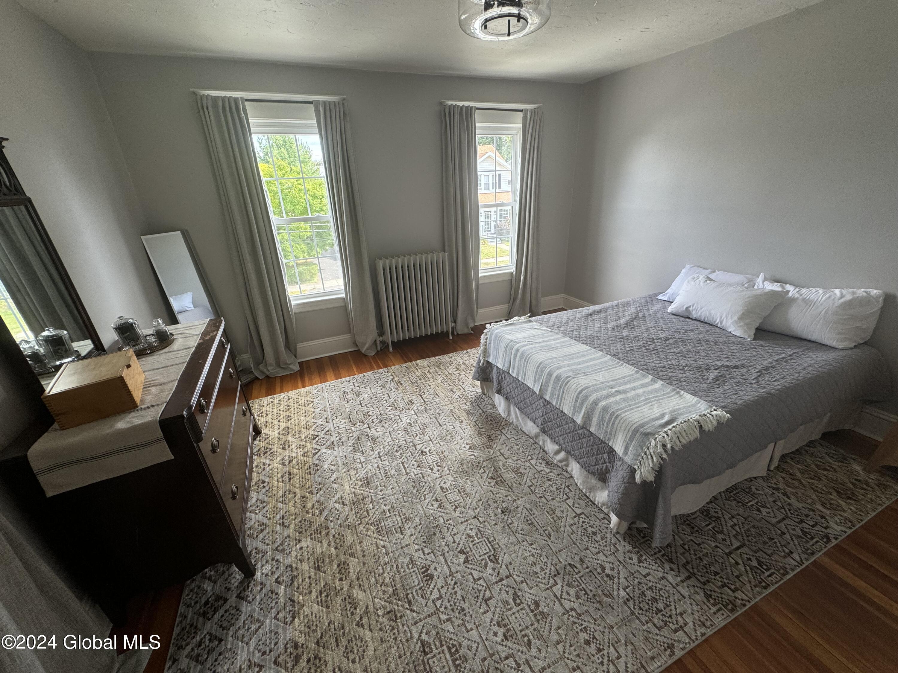 25 Lawnridge Avenue