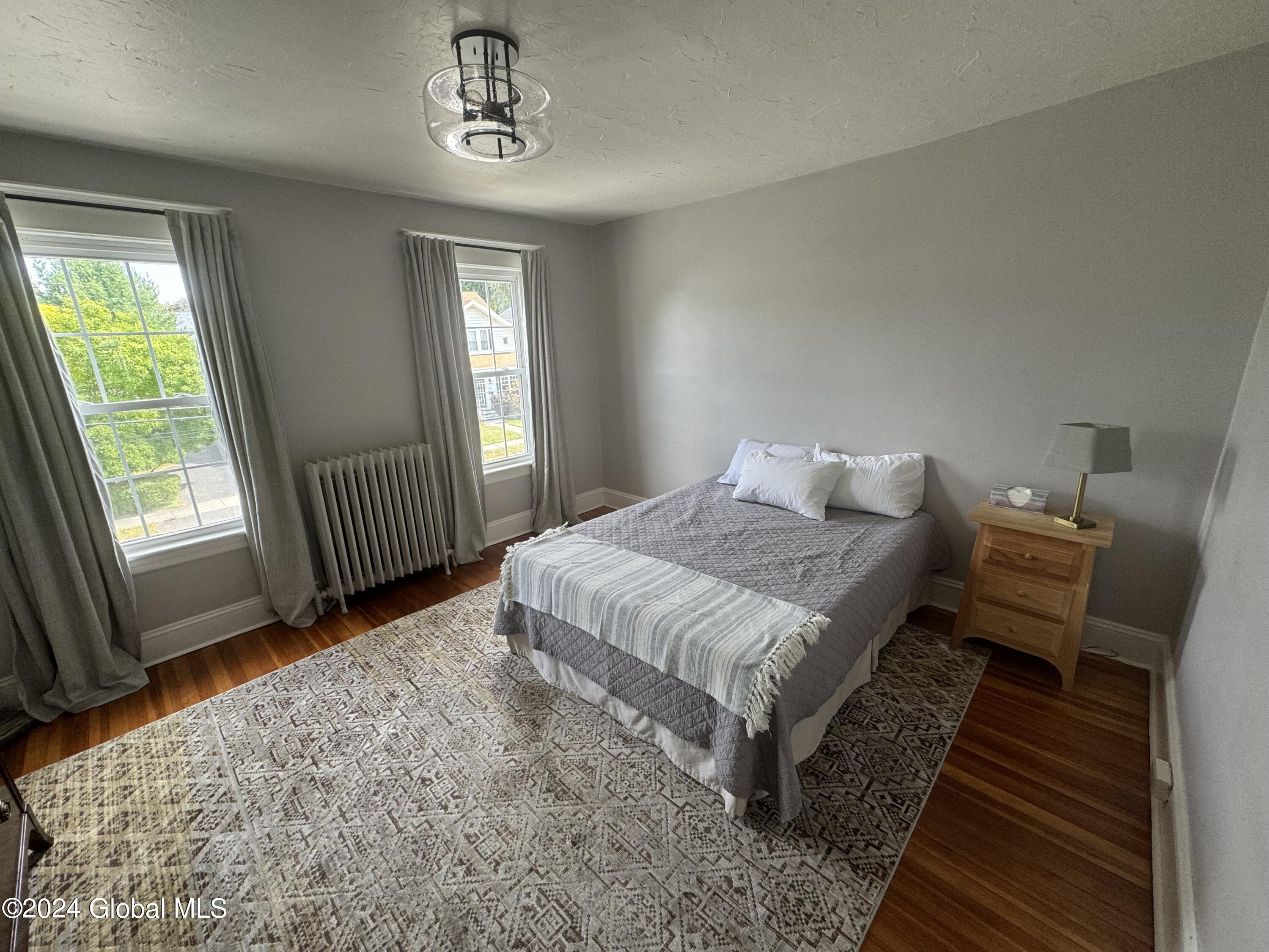 25 Lawnridge Avenue