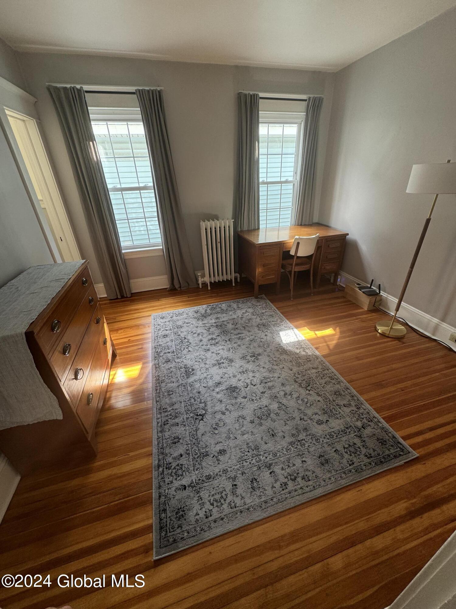 25 Lawnridge Avenue