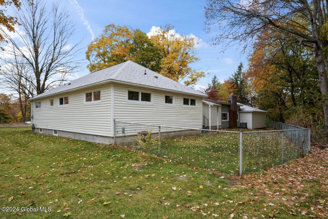 107 Green Avenue