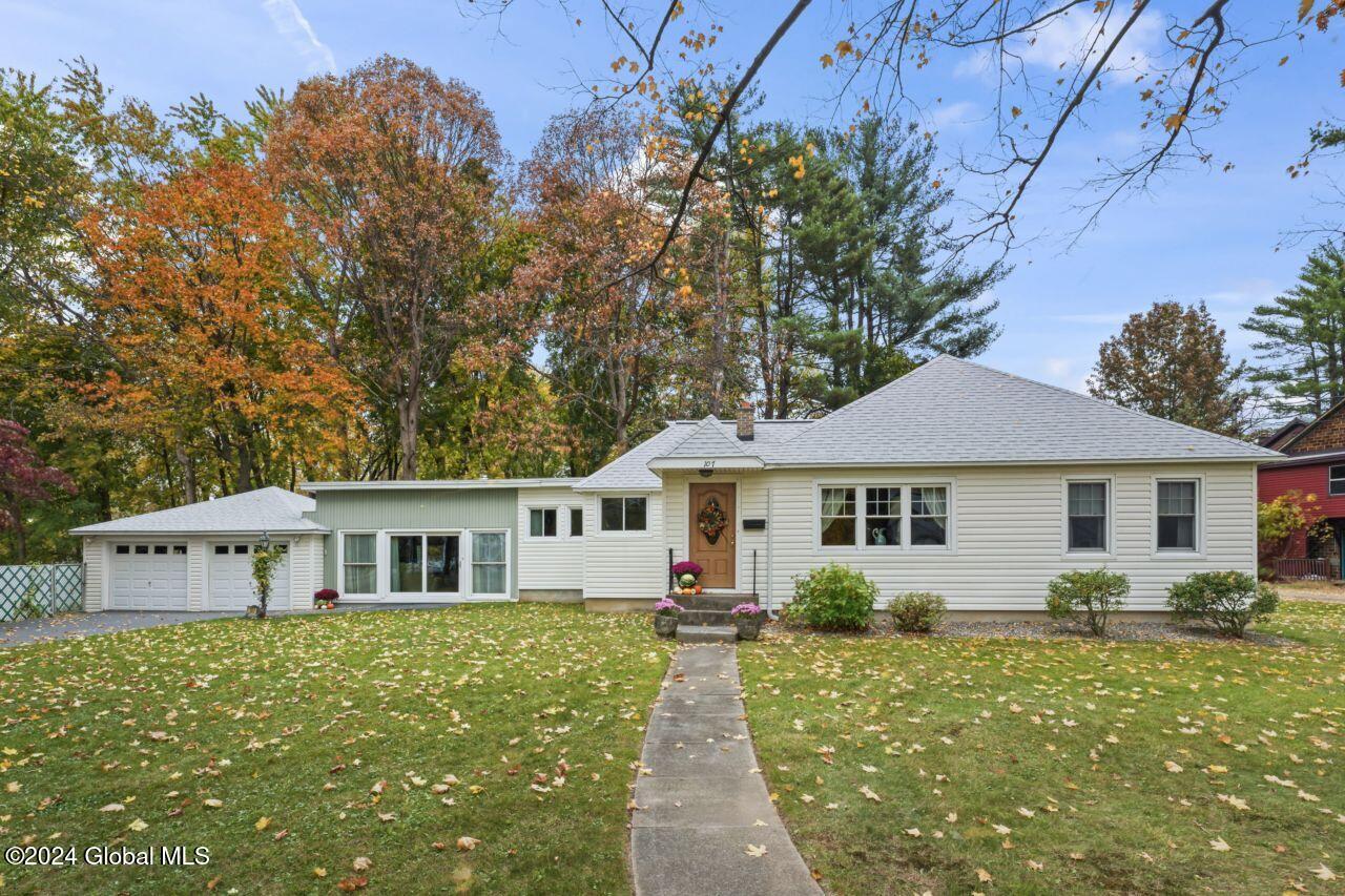 107 Green Avenue