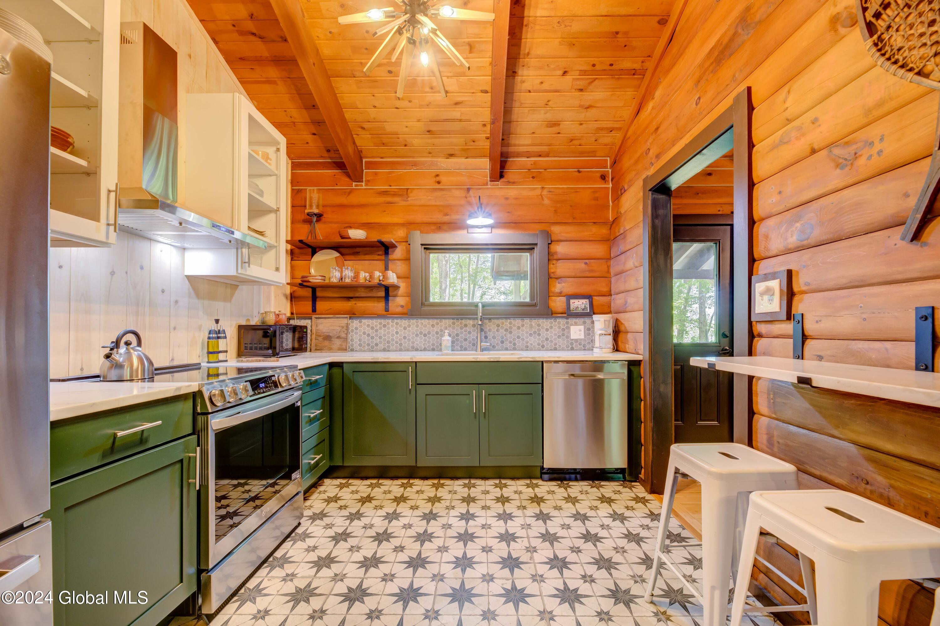 435 Fog Hill Road