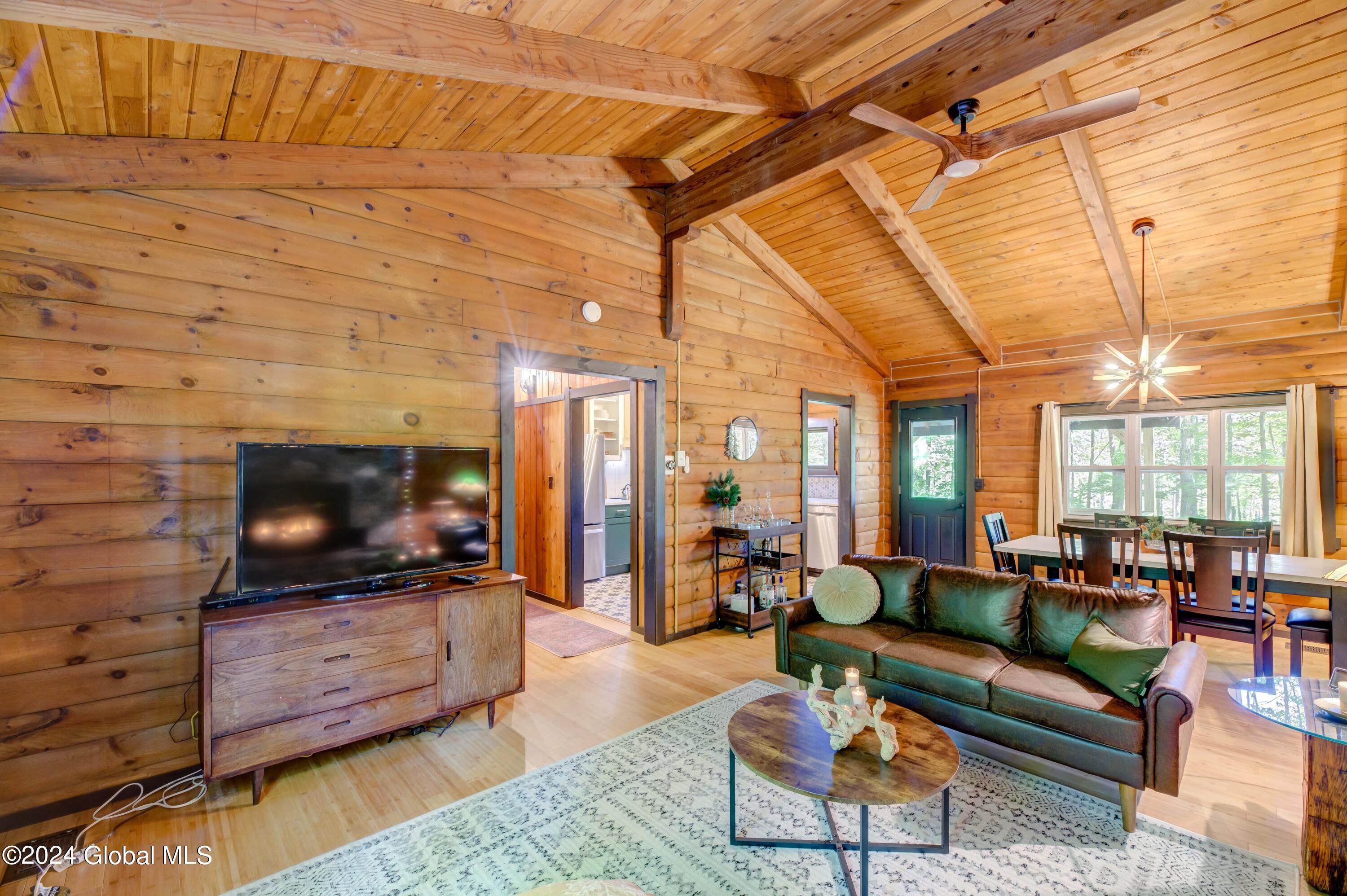 435 Fog Hill Road