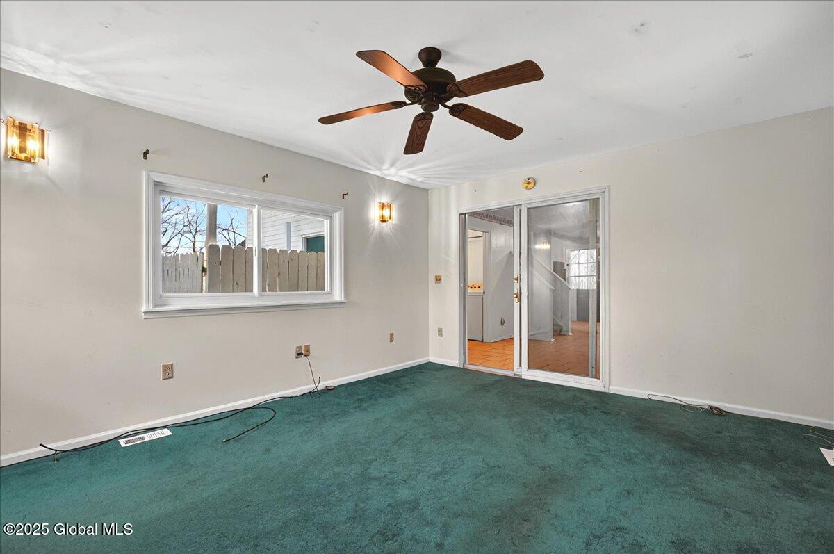 15 Ruby Lane
