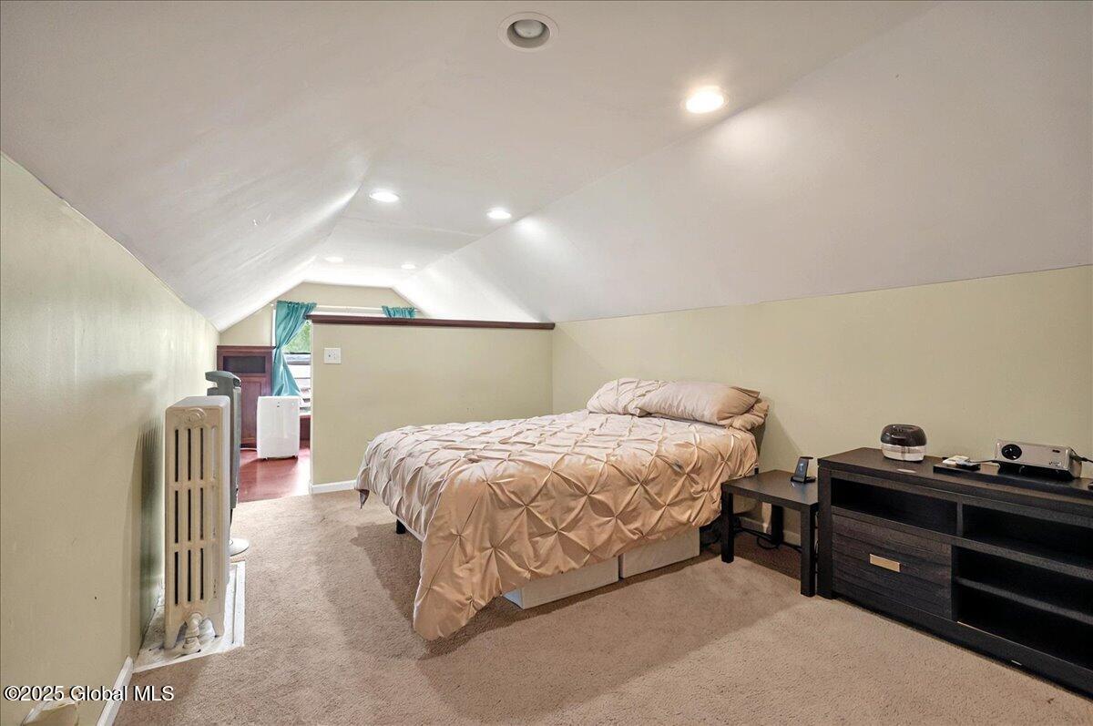 1 Rankin Avenue