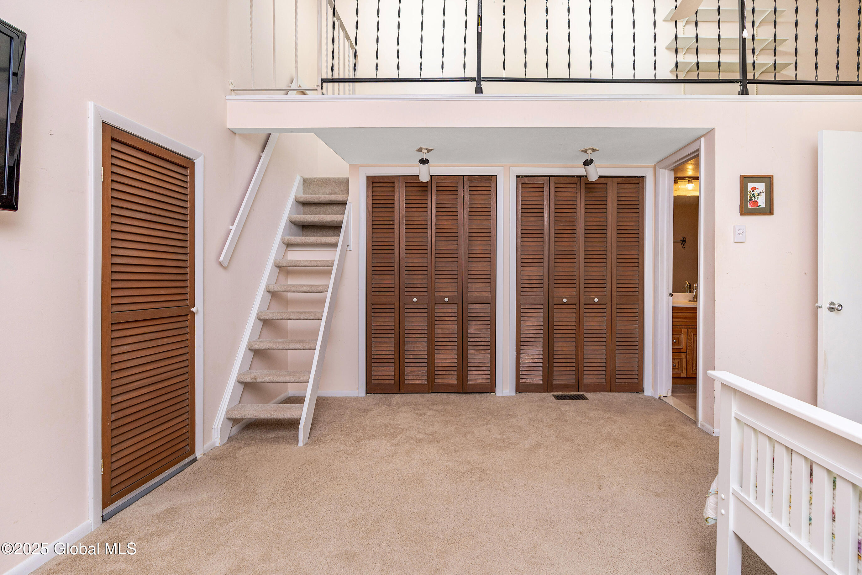 24 Chestnut Road