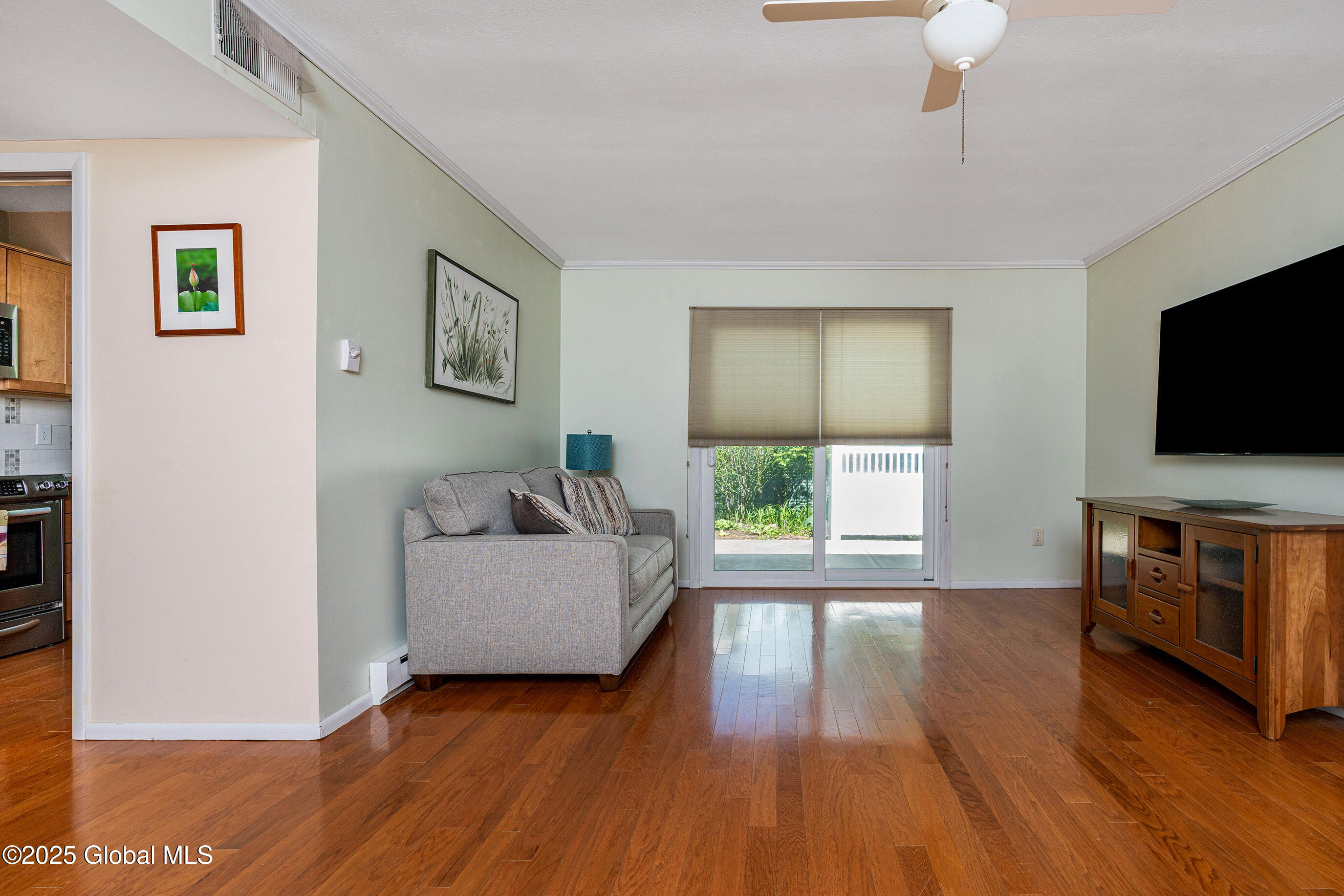 24 Chestnut Road