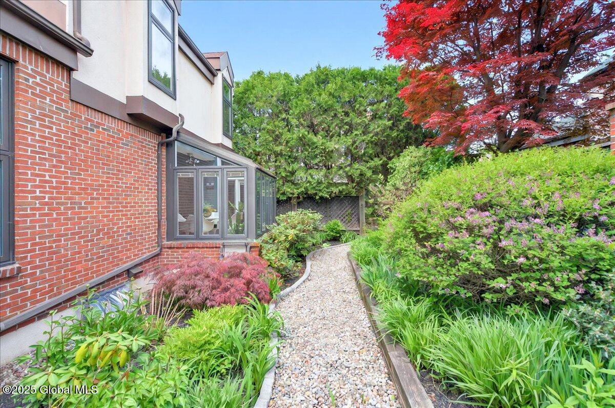 101 E Krumkill Road