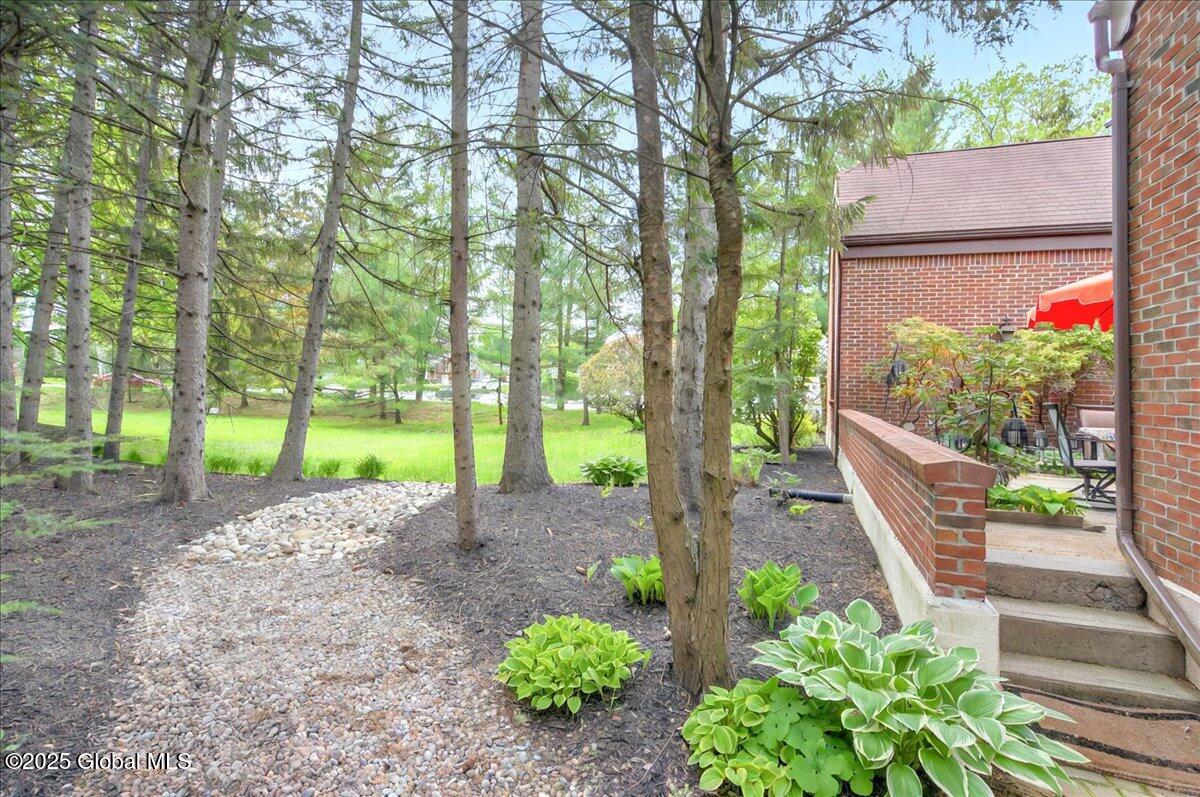 101 E Krumkill Road