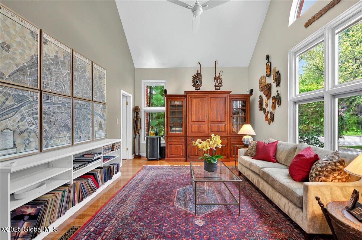 101 E Krumkill Road