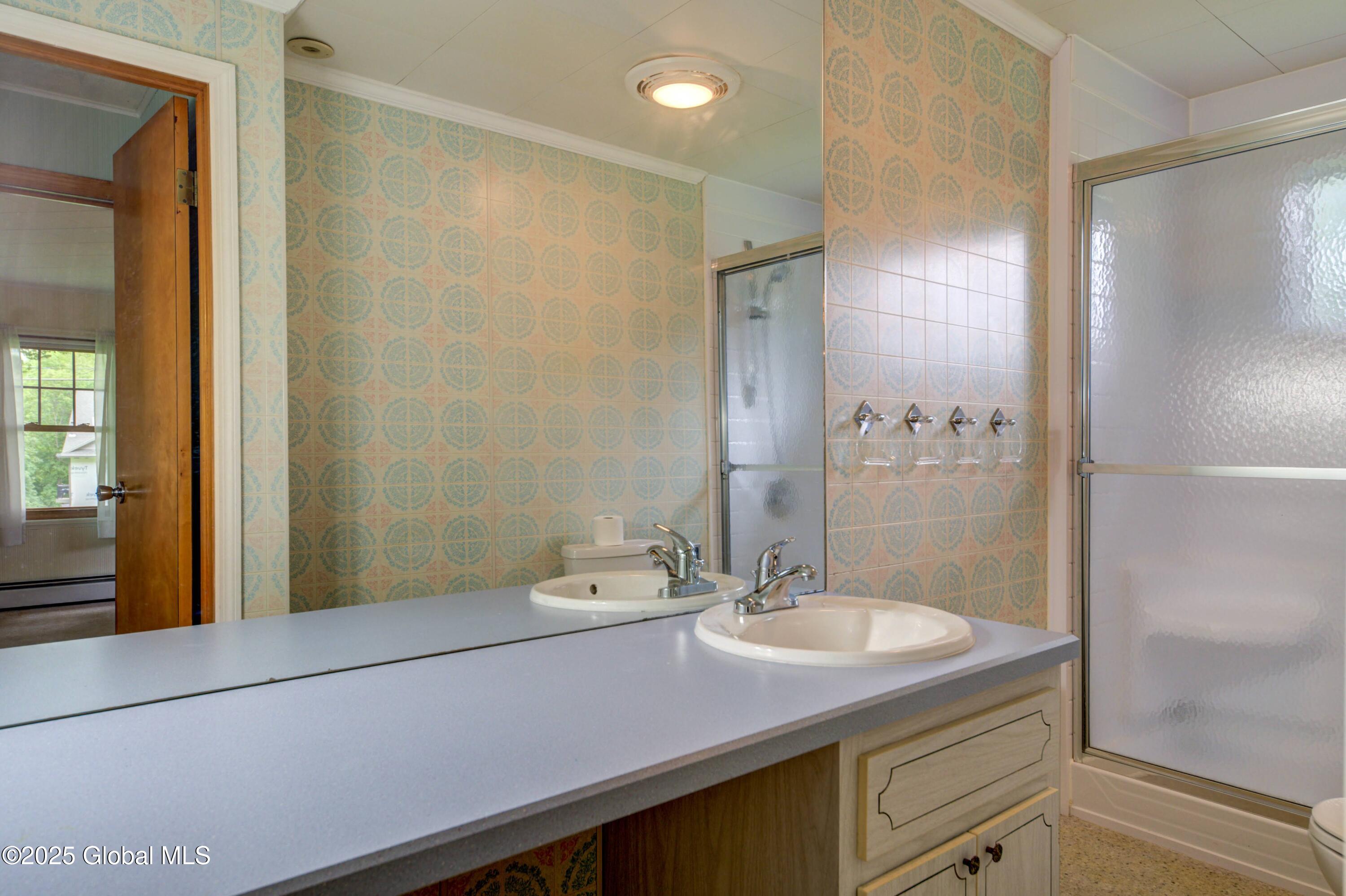107 Green Avenue, Castleton-on-Hudson