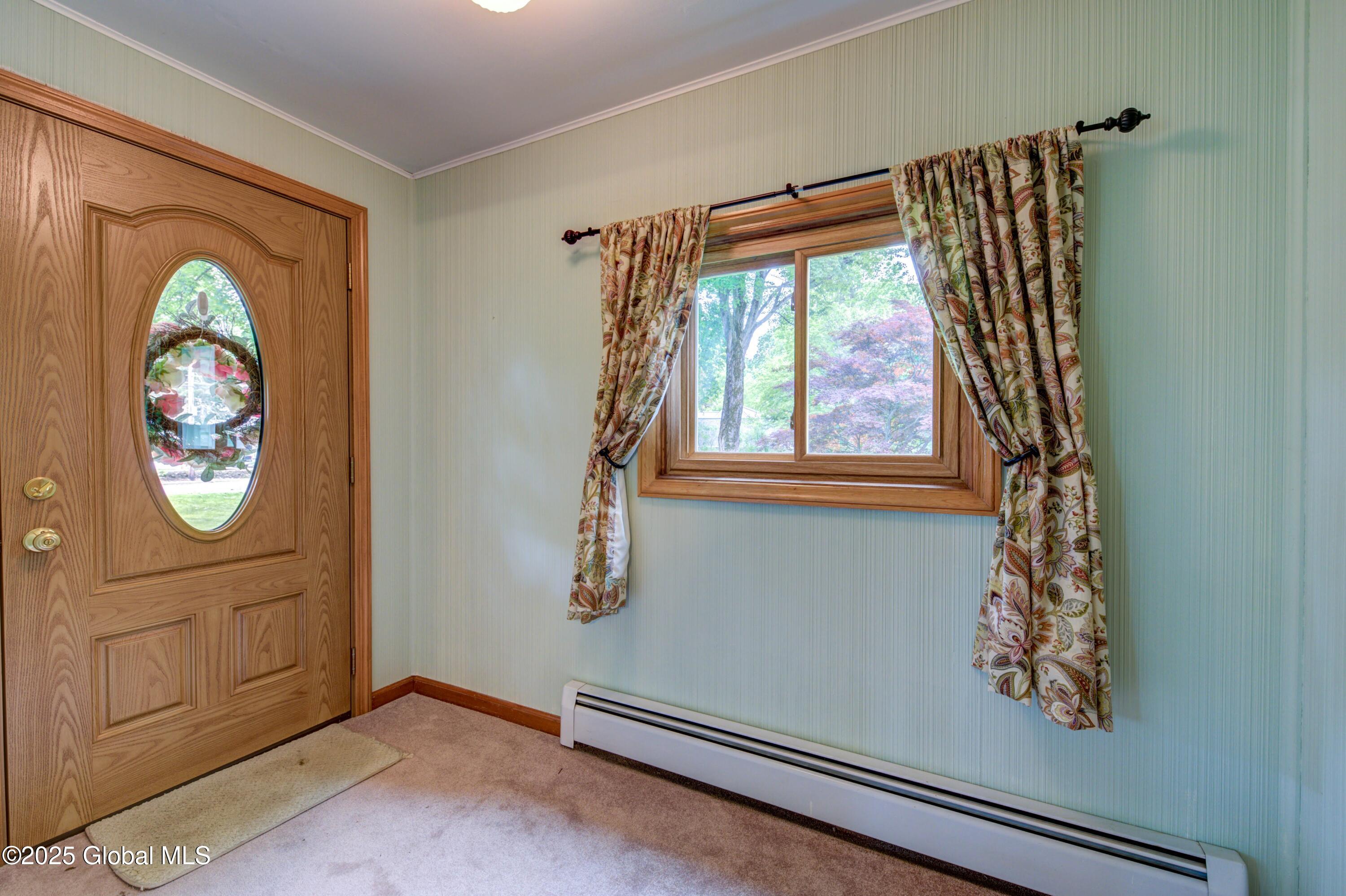 107 Green Avenue, Castleton-on-Hudson