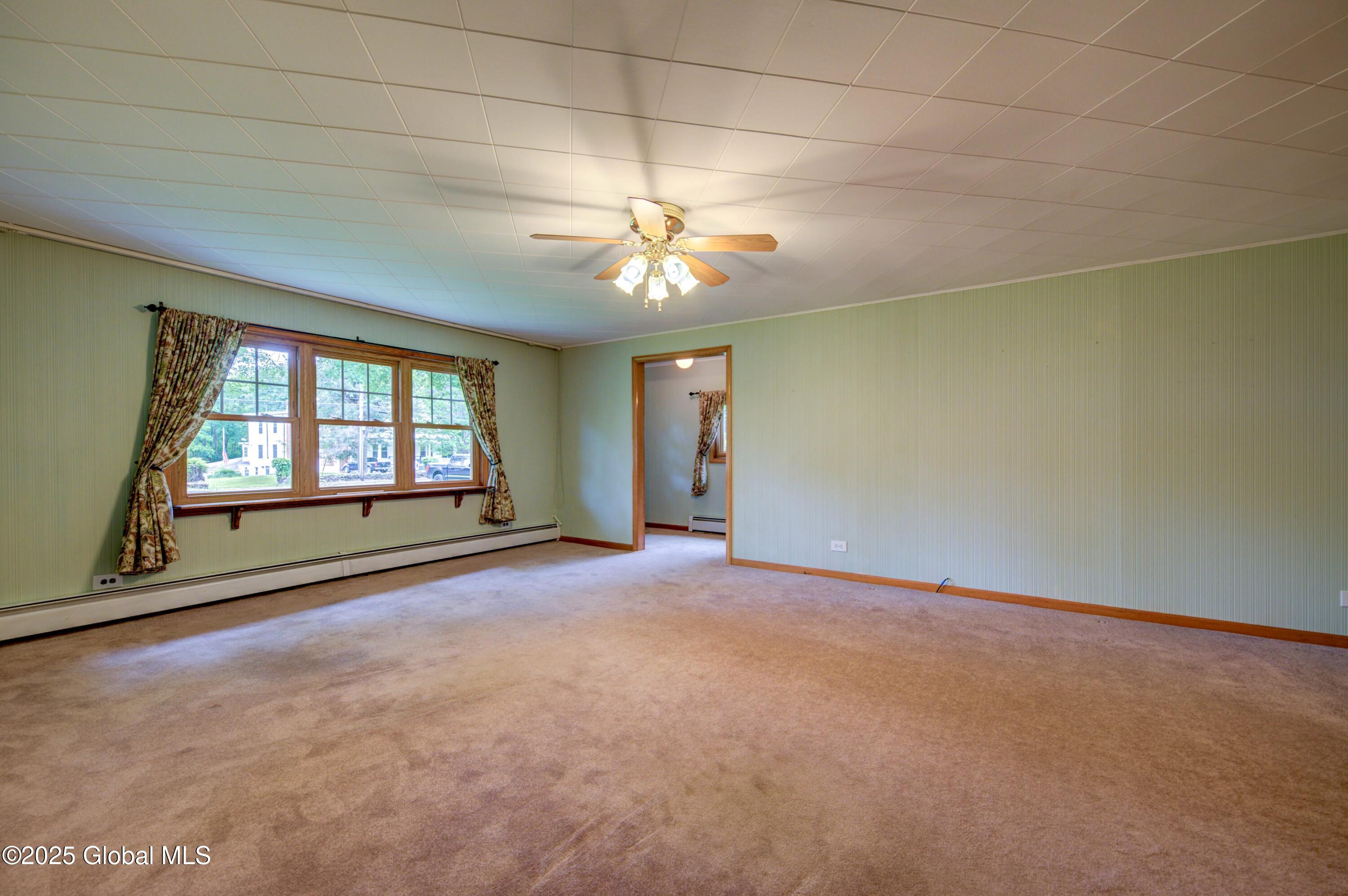 107 Green Avenue, Castleton-on-Hudson
