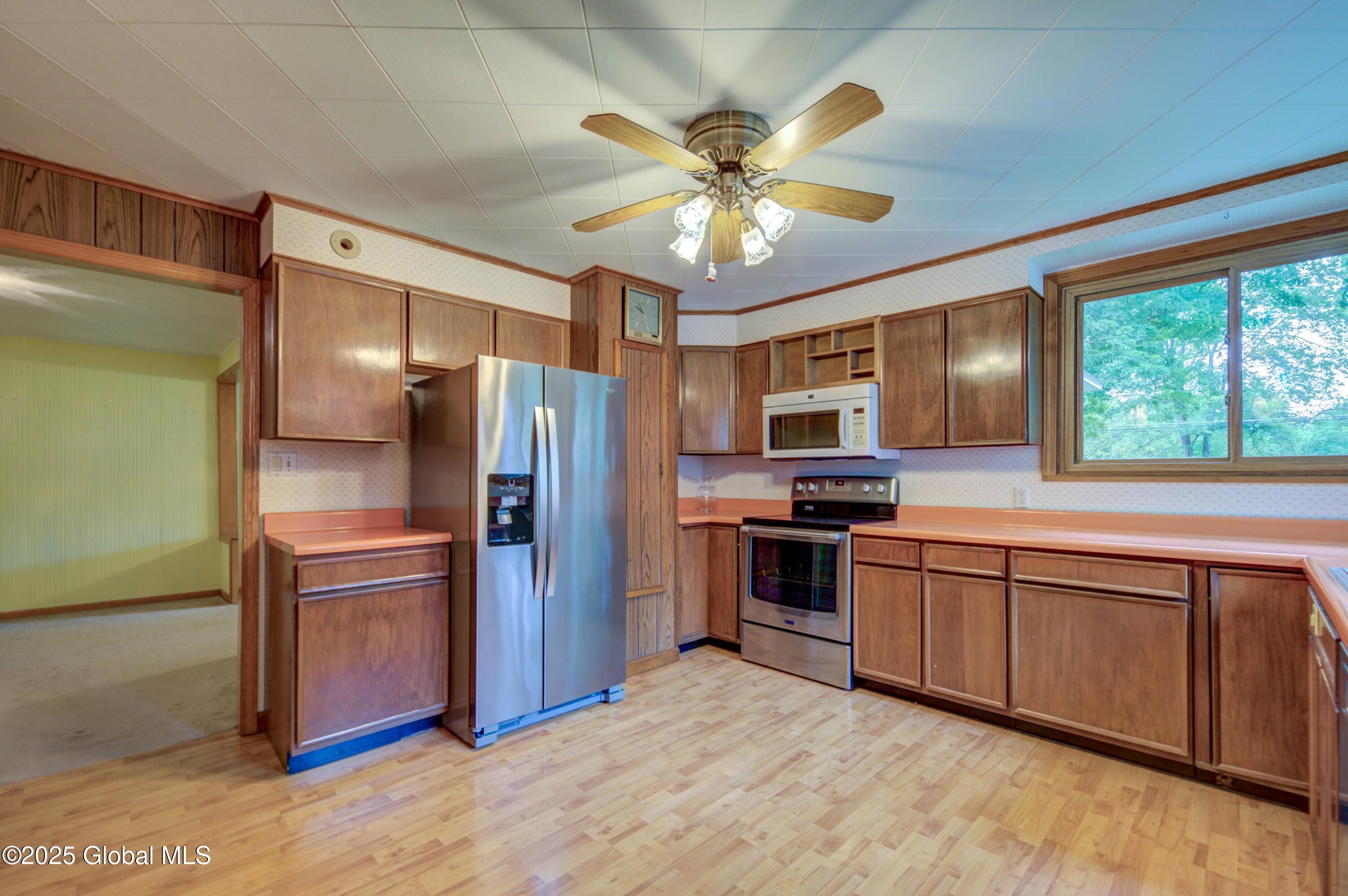 107 Green Avenue, Castleton-on-Hudson