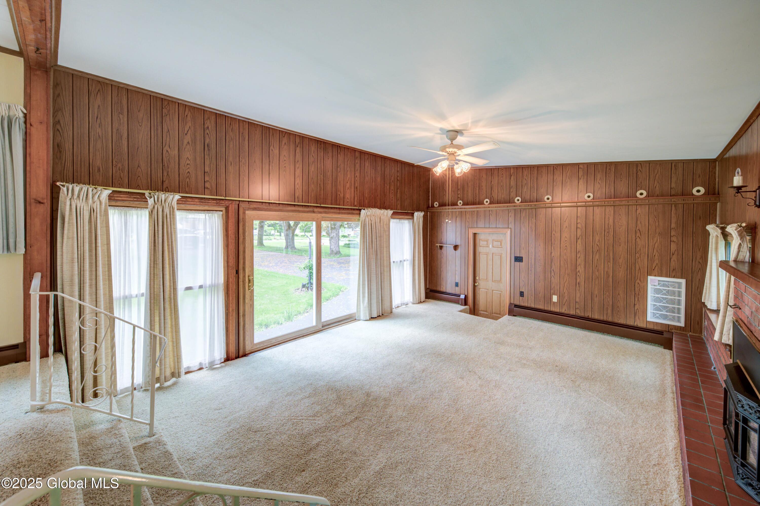 107 Green Avenue, Castleton-on-Hudson