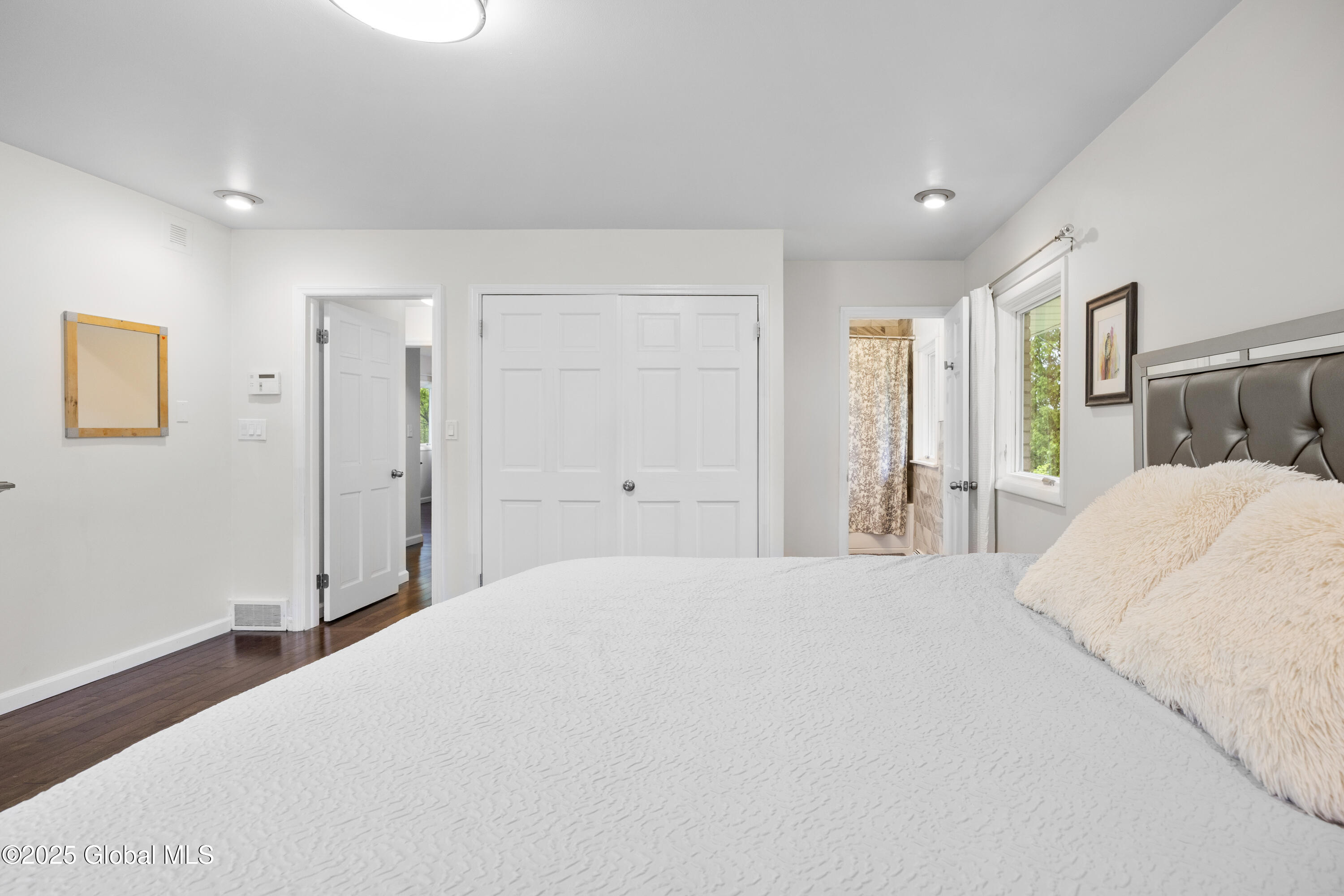 15 Campus View Drive