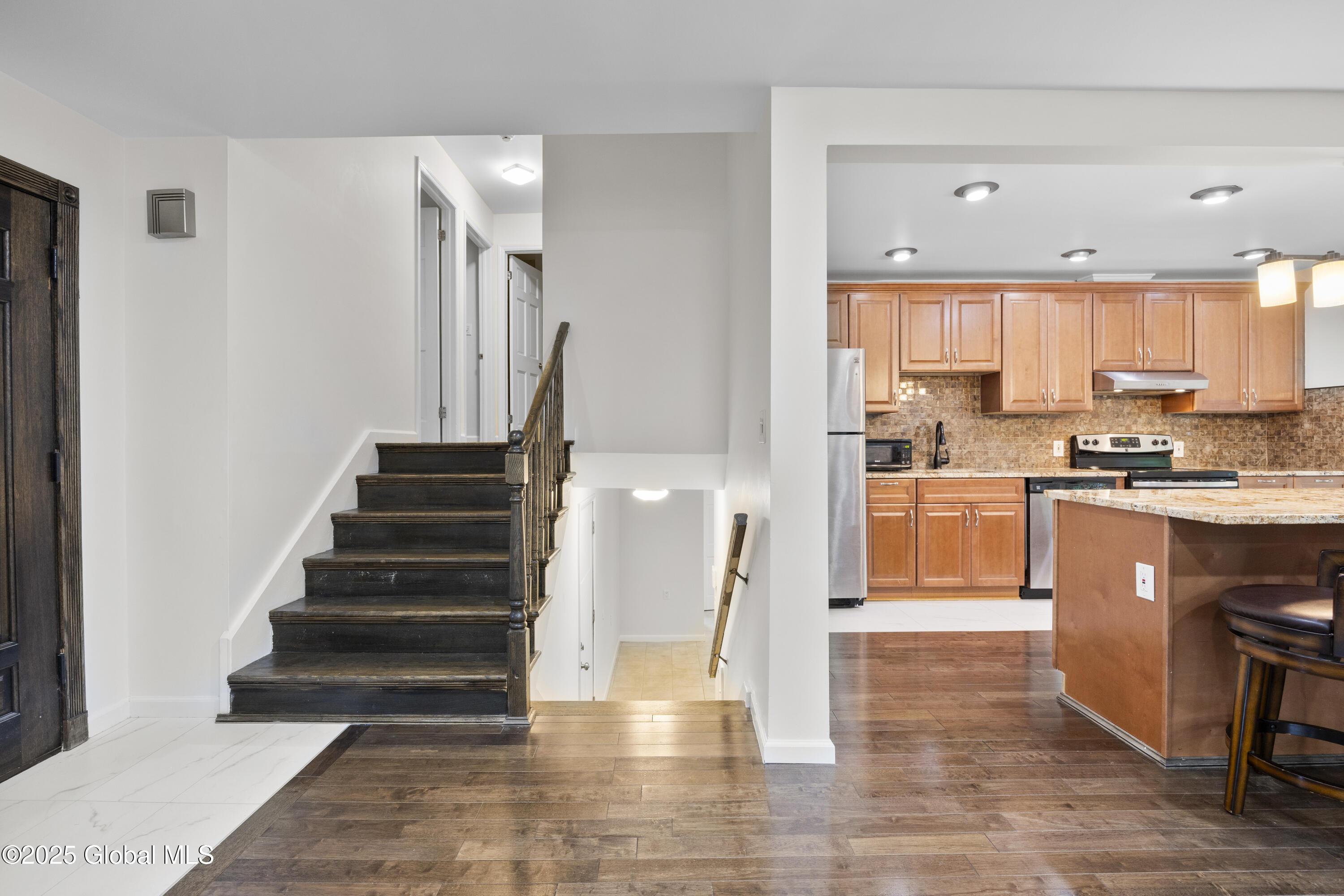 15 Campus View Drive