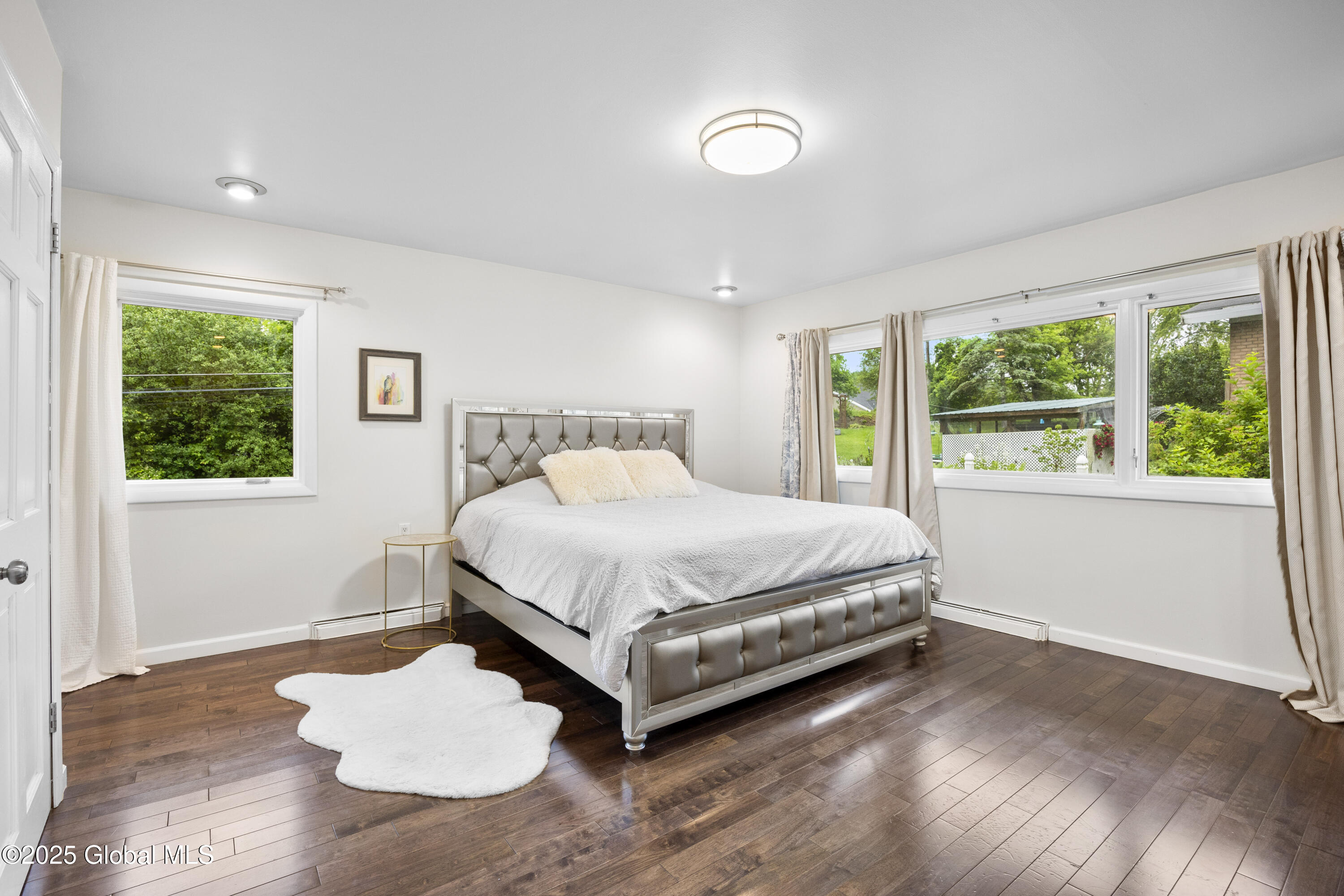 15 Campus View Drive