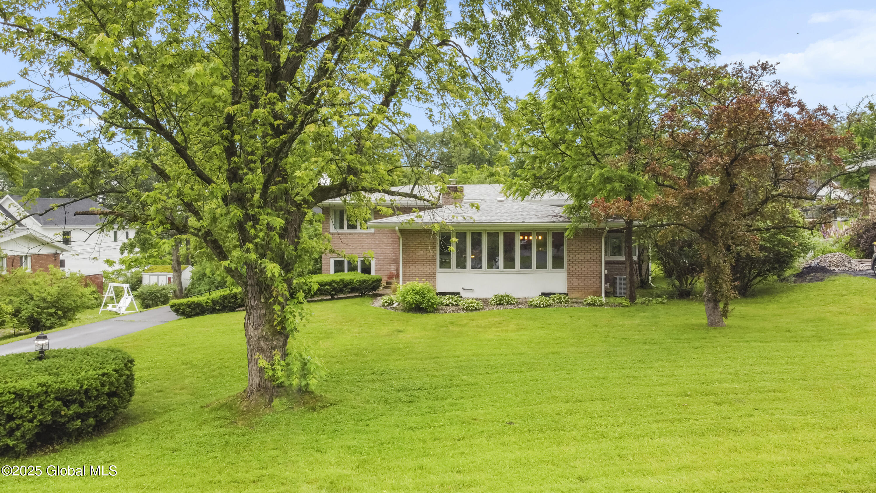 15 Campus View Drive