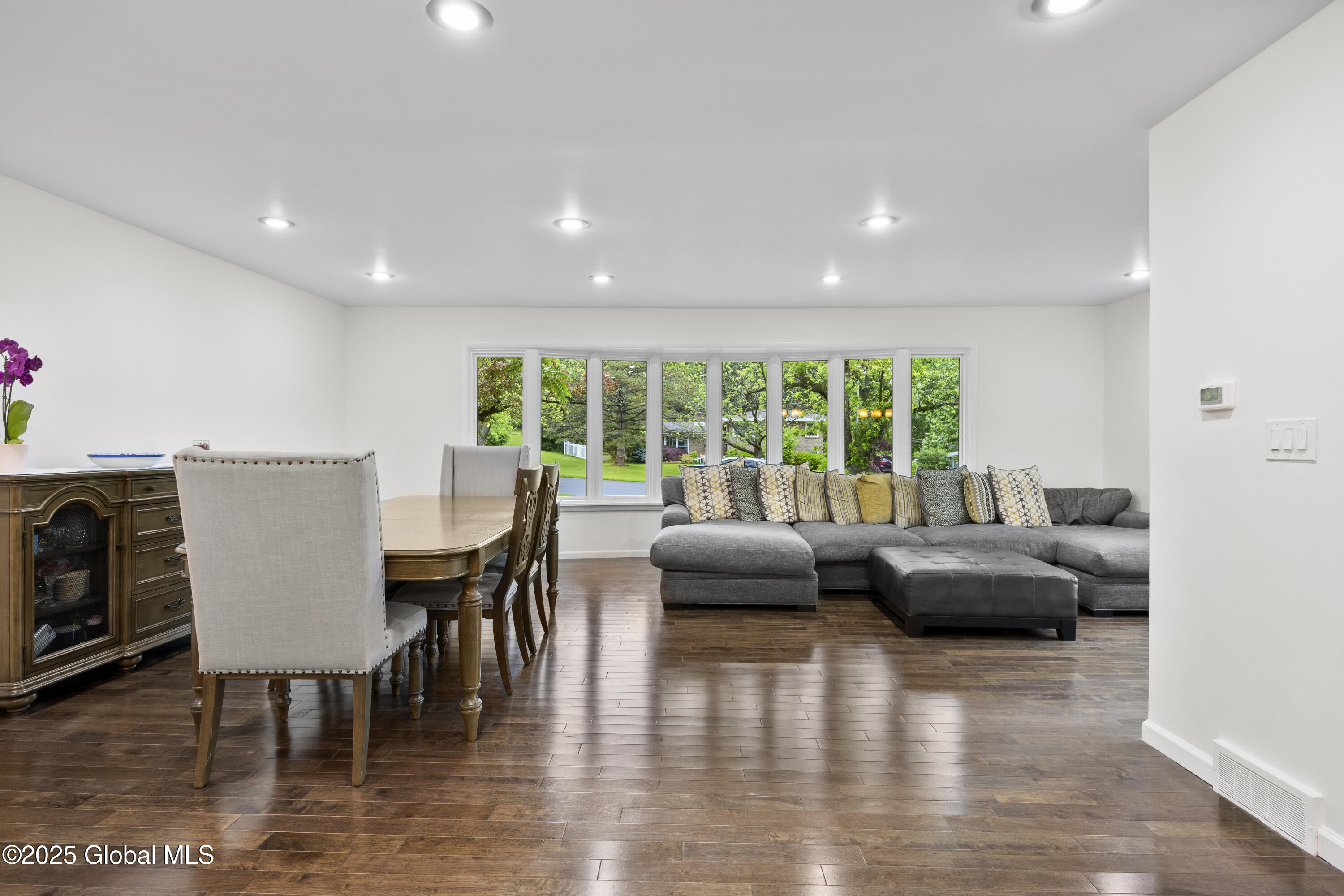 15 Campus View Drive