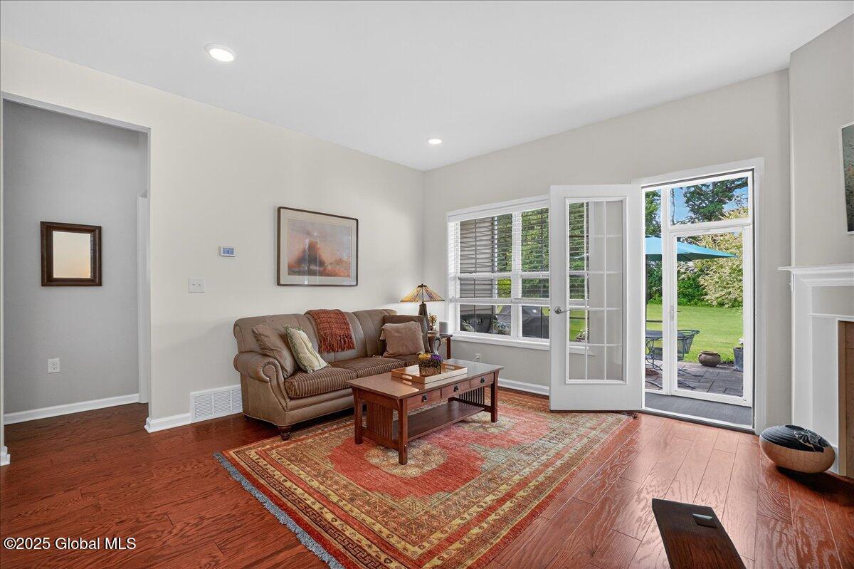 801 Giovanna Court
