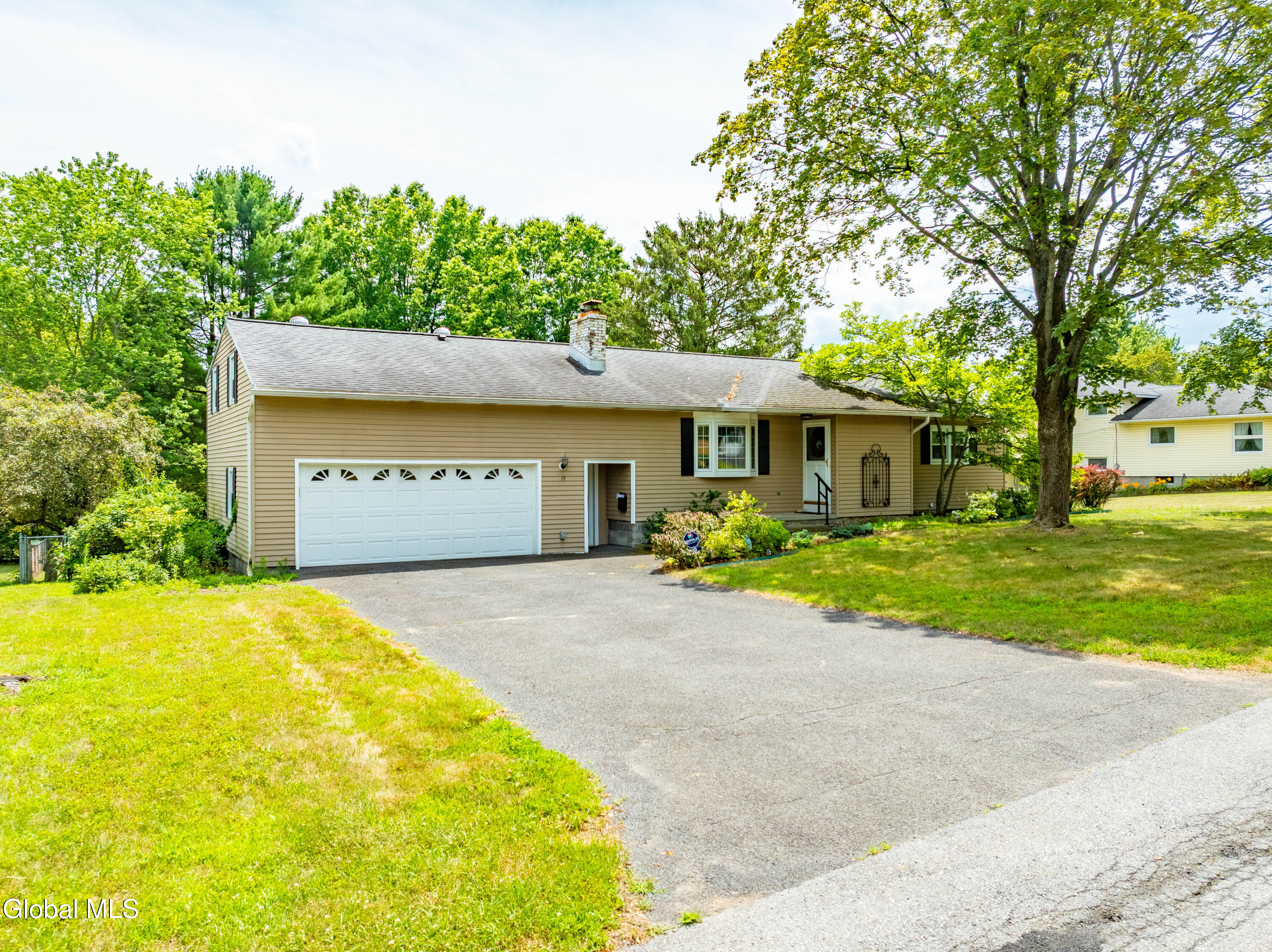 19 Drawbridge Drive