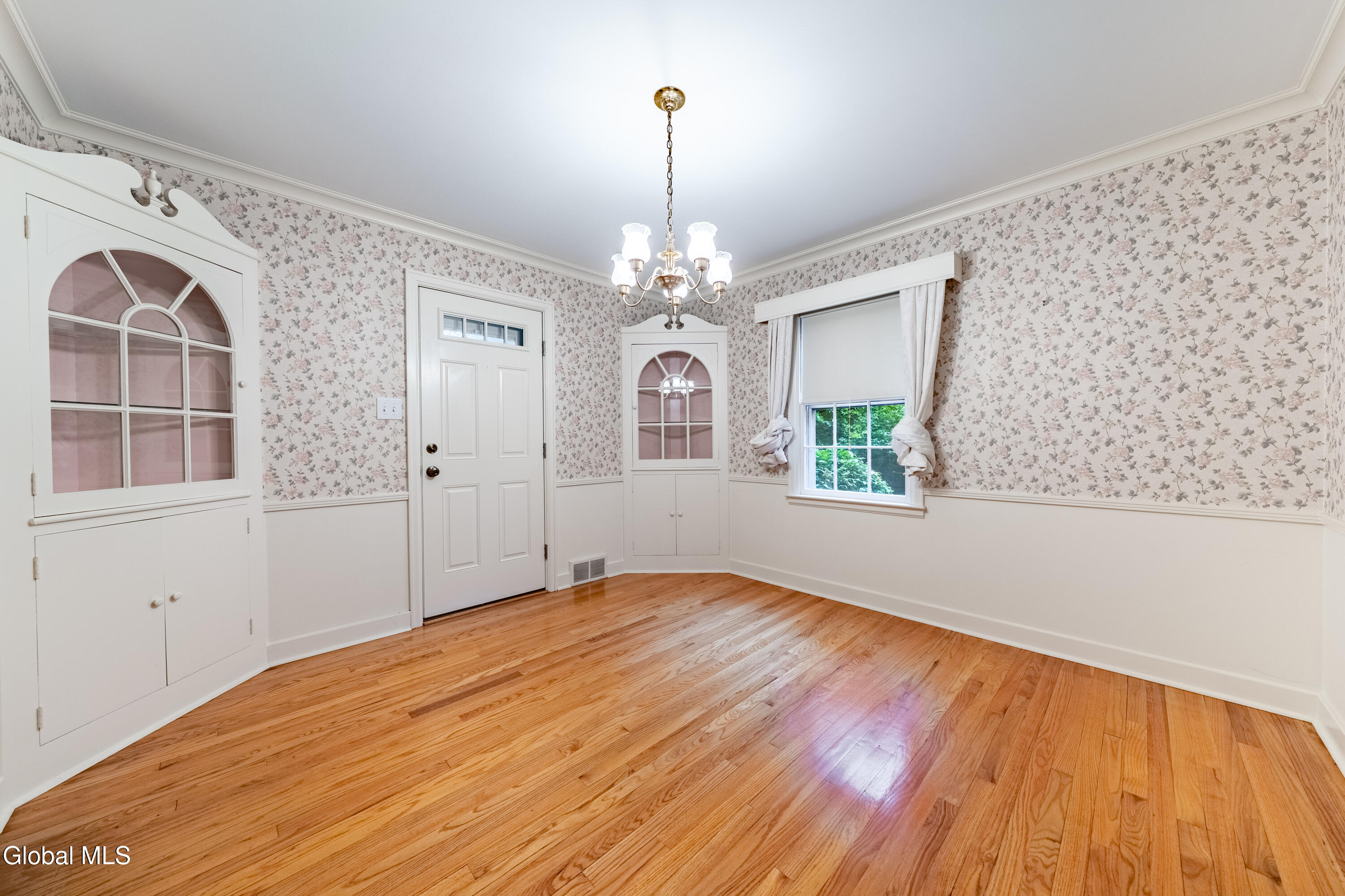 2013 Salem Road