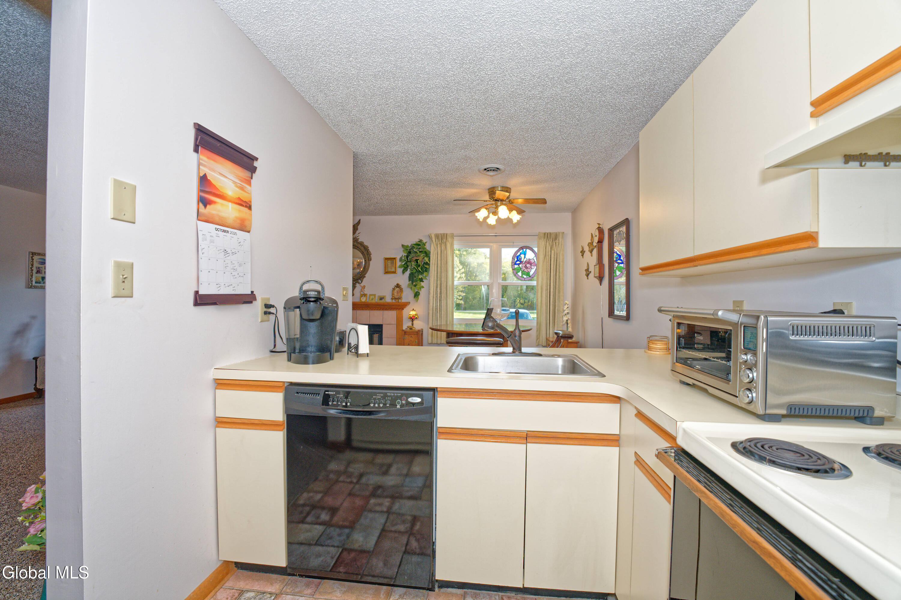 505 Greenwich Drive