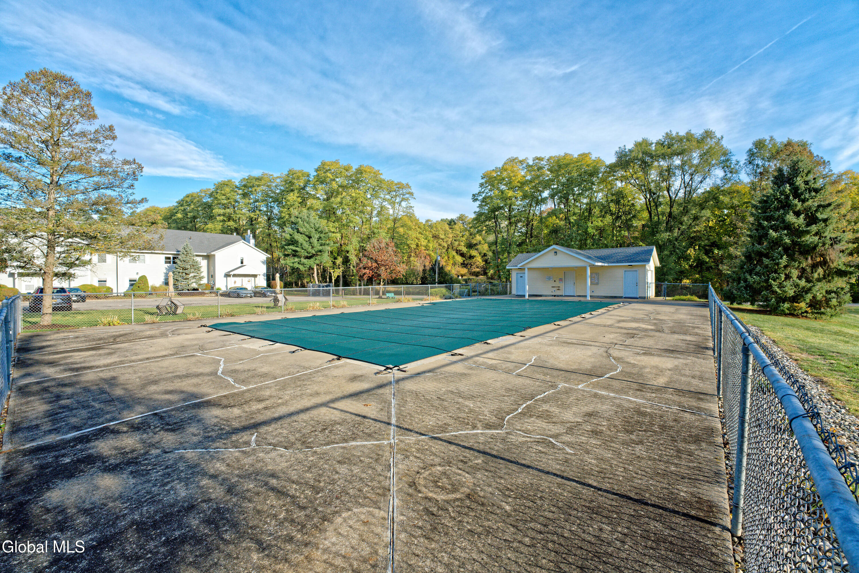 505 Greenwich Drive